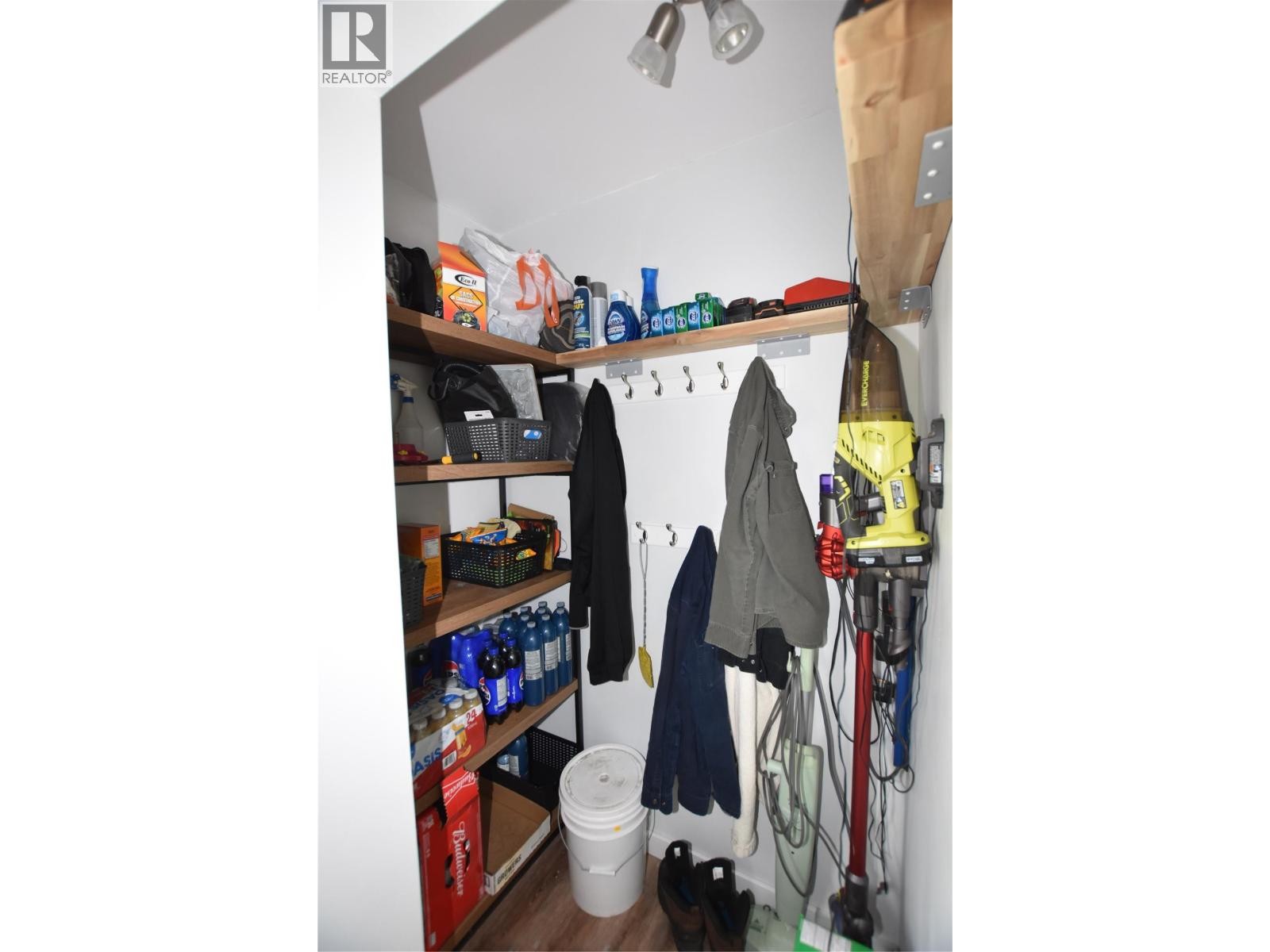 












441 Hummingbird Avenue

,
Vernon,




British Columbia
V1H2A1

