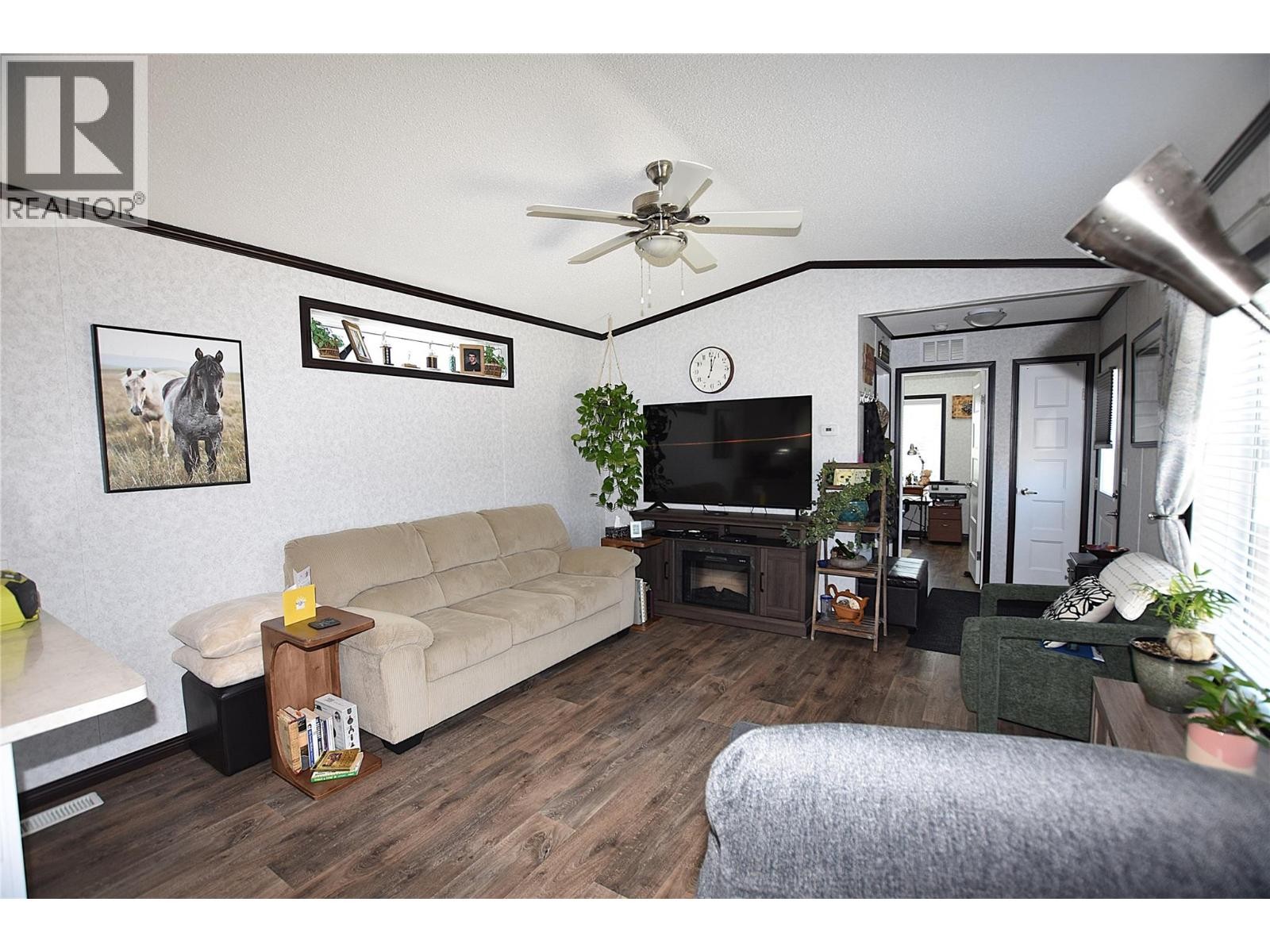 












65 Antoine Road Unit# 21

,
Vernon,




British Columbia
V1H2A3

