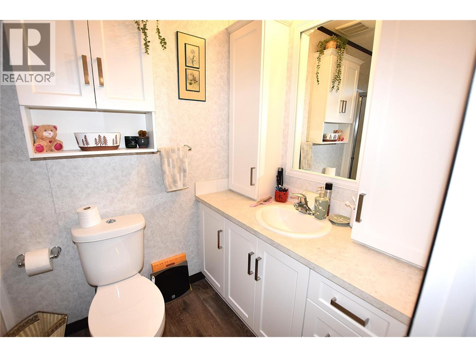 












65 Antoine Road Unit# 21

,
Vernon,




British Columbia
V1H2A3

