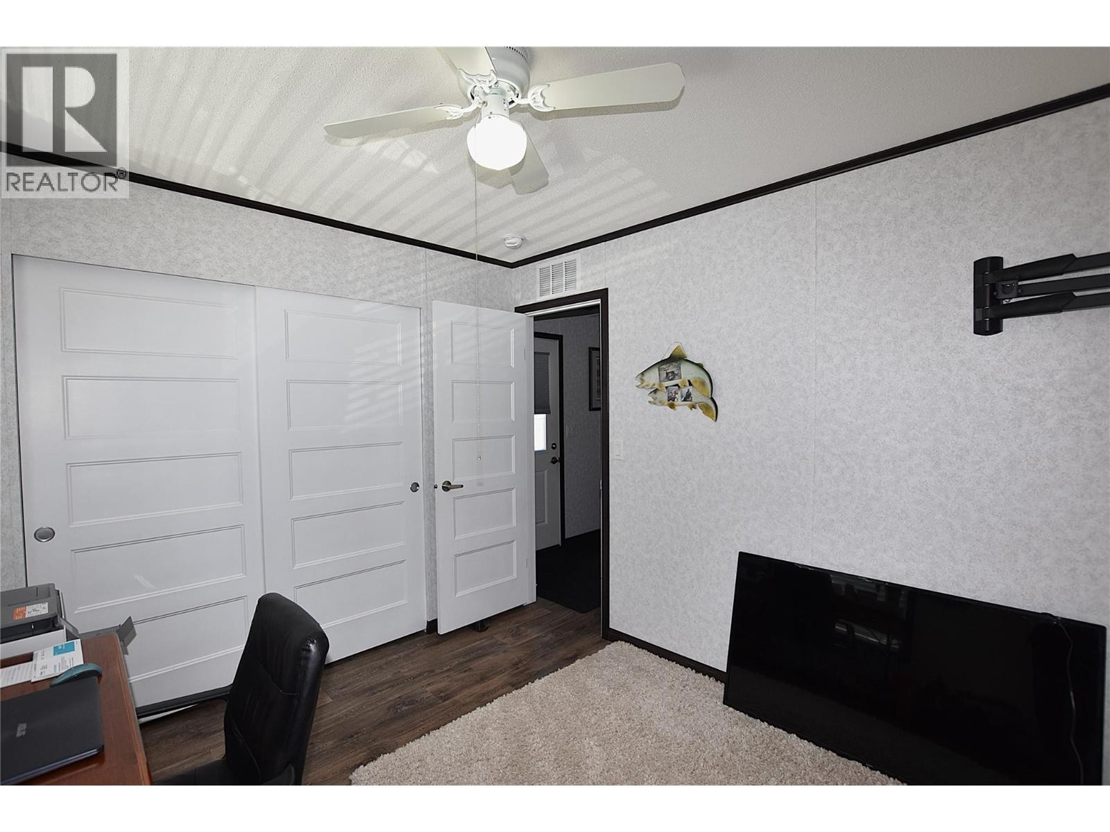 












65 Antoine Road Unit# 21

,
Vernon,




British Columbia
V1H2A3

