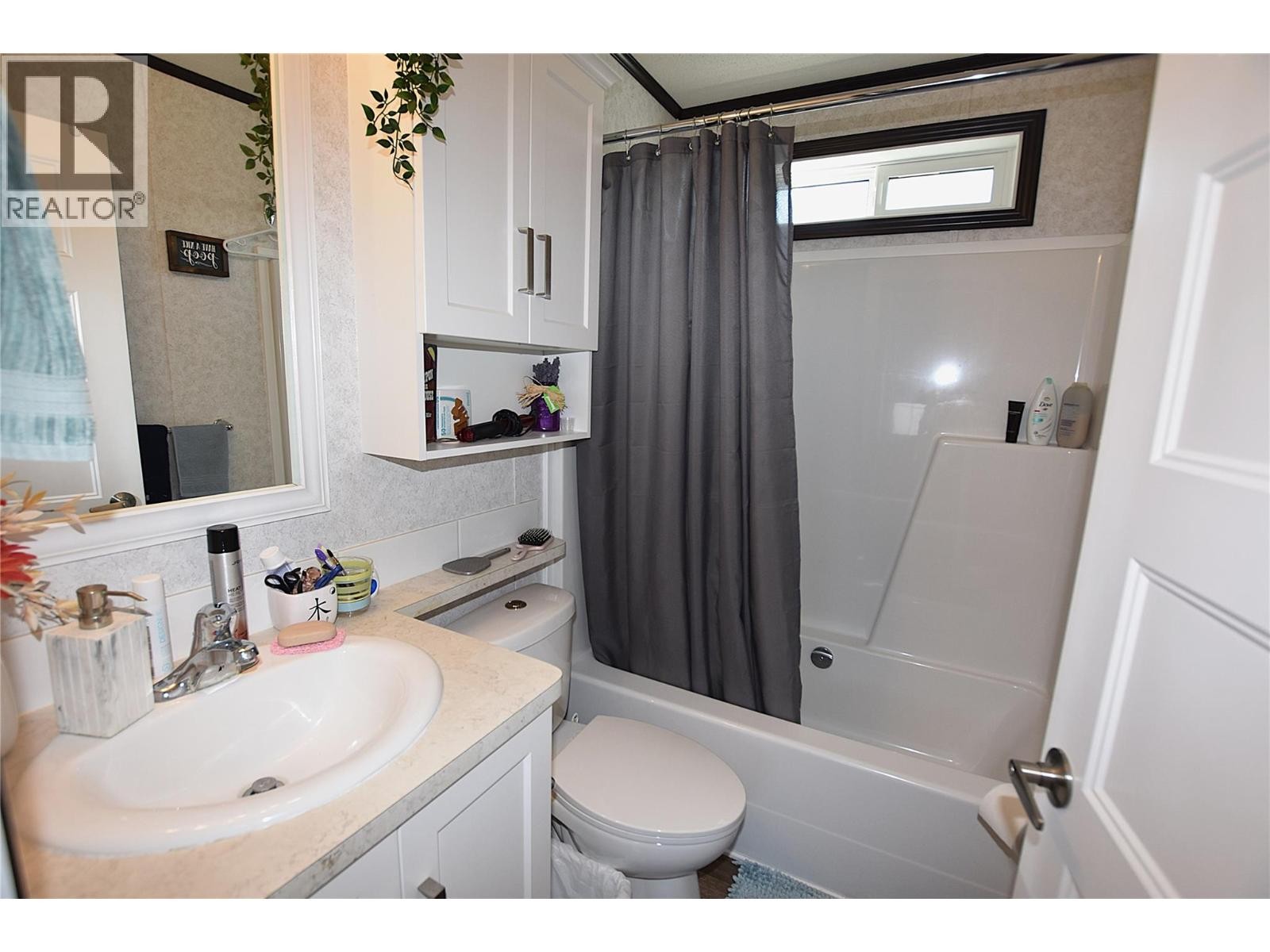












65 Antoine Road Unit# 21

,
Vernon,




British Columbia
V1H2A3

