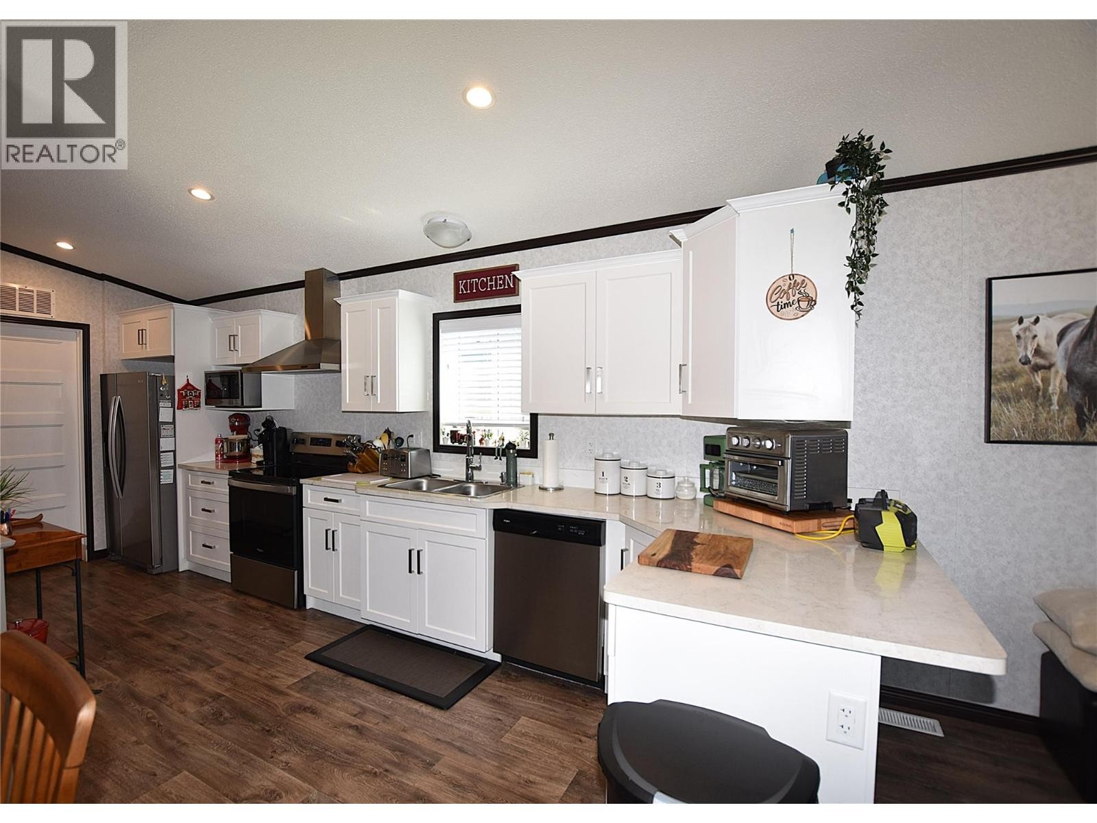 












65 Antoine Road Unit# 21

,
Vernon,




British Columbia
V1H2A3

