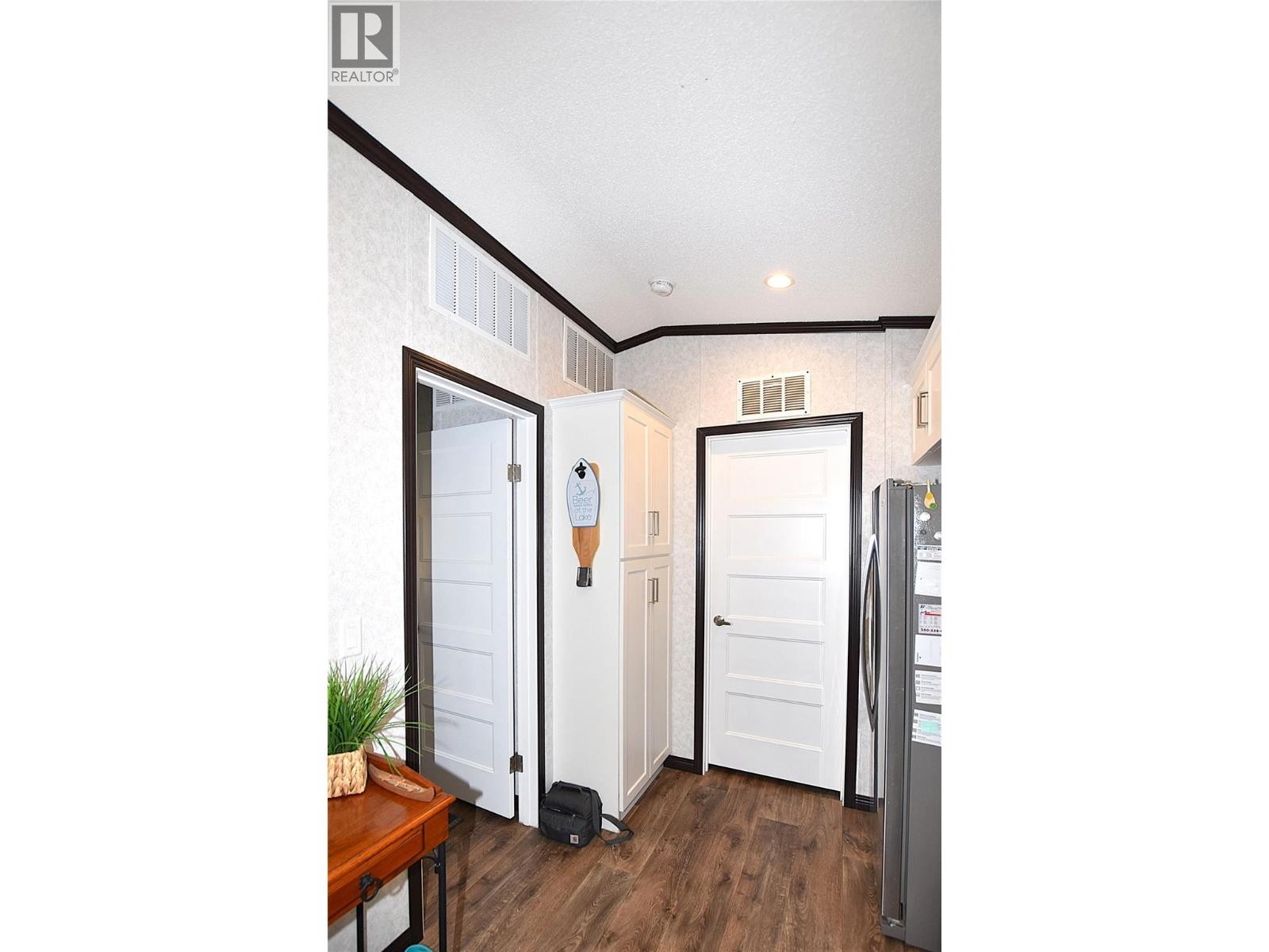 












65 Antoine Road Unit# 21

,
Vernon,




British Columbia
V1H2A3


