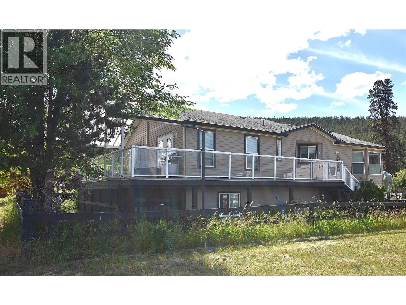 












635 636 Osprey Avenue

,
Vernon,




British Columbia
V1H2A1

