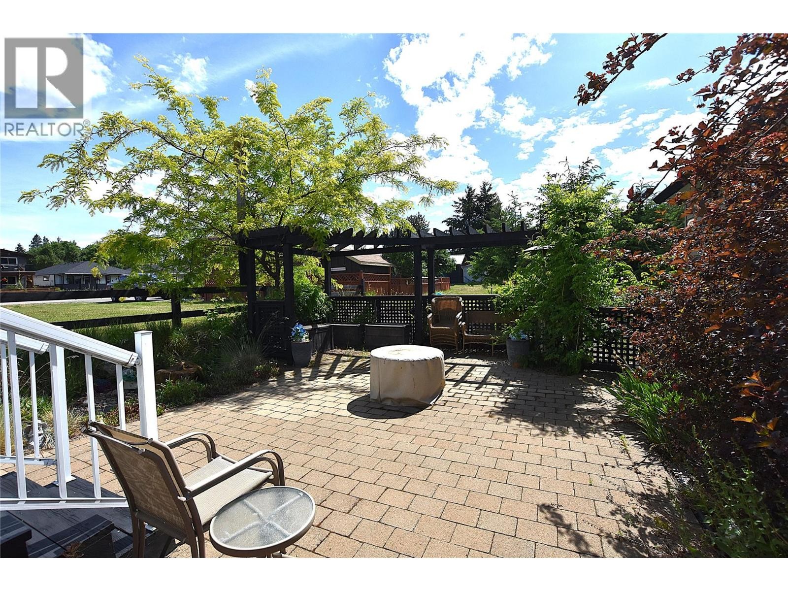 












635 636 Osprey Avenue

,
Vernon,




British Columbia
V1H2A1

