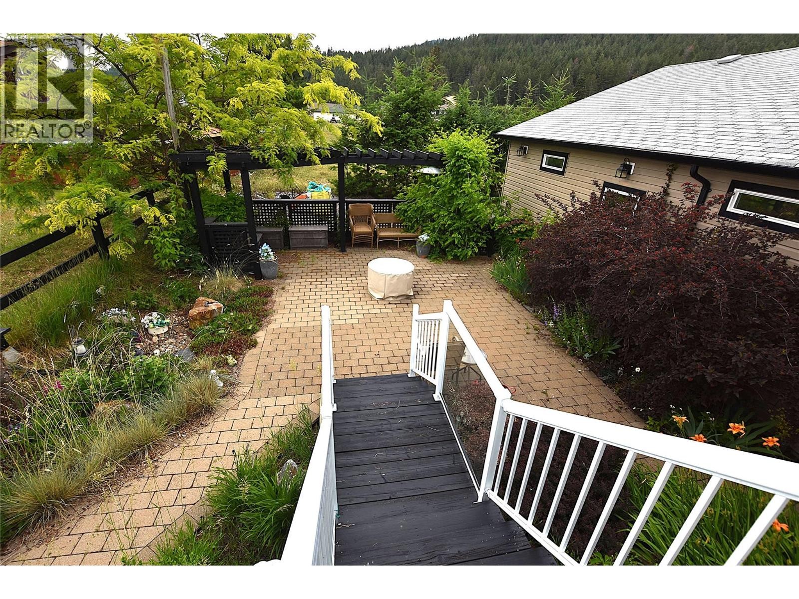 












635 636 Osprey Avenue

,
Vernon,




British Columbia
V1H2A1

