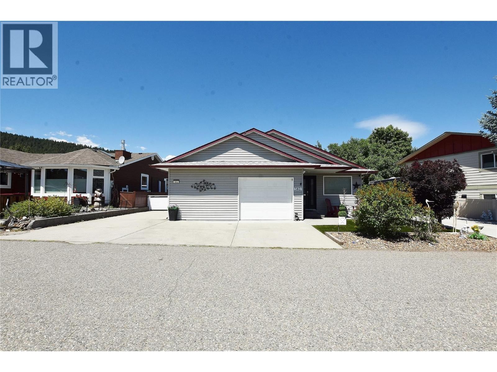 












562 Meadowlark Avenue

,
Vernon,




British Columbia
V1H2A1

