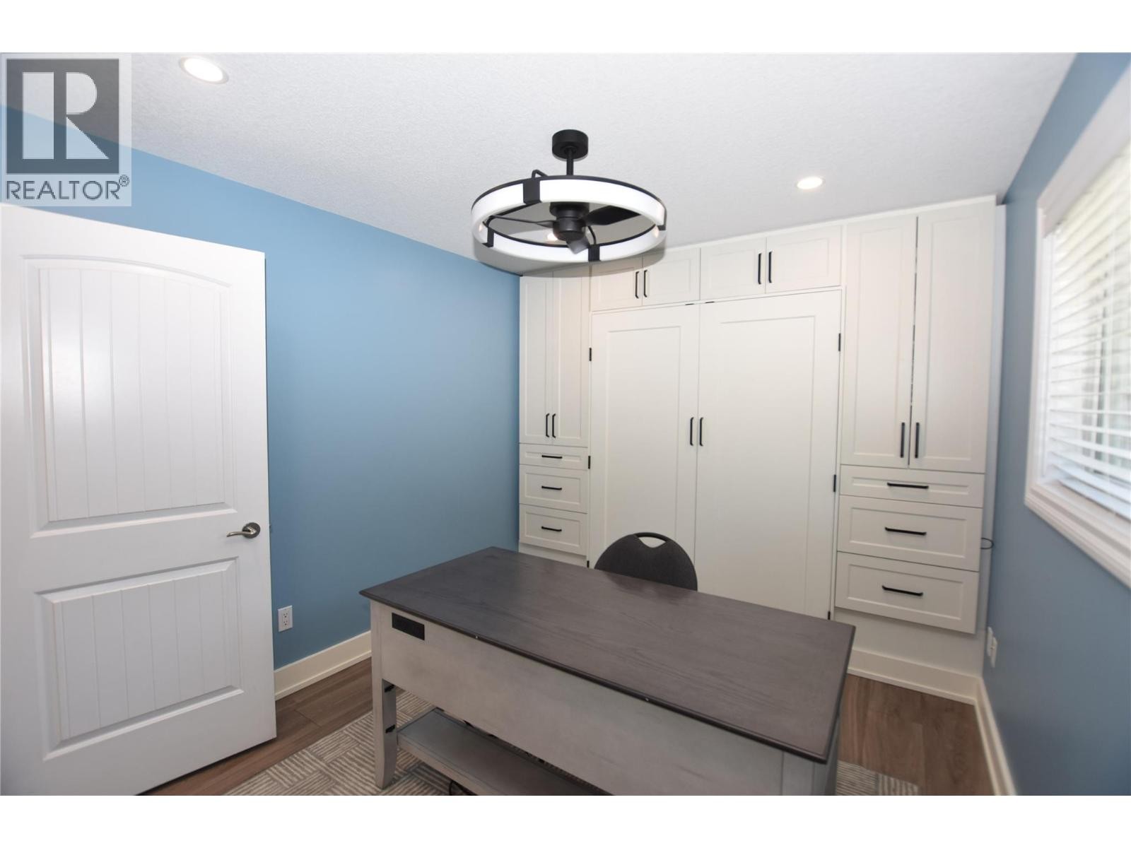 












562 Meadowlark Avenue

,
Vernon,




British Columbia
V1H2A1

