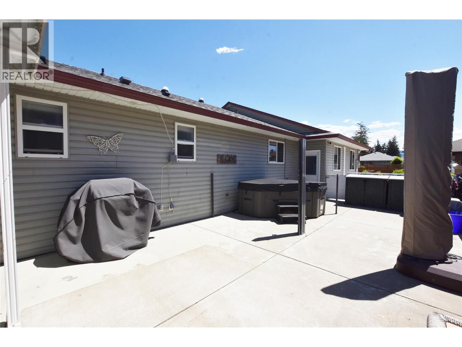 












562 Meadowlark Avenue

,
Vernon,




British Columbia
V1H2A1

