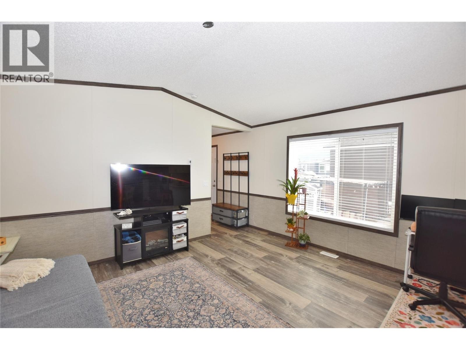 












63 Antoine Road Unit# 121

,
Vernon,




British Columbia
V1H2A3

