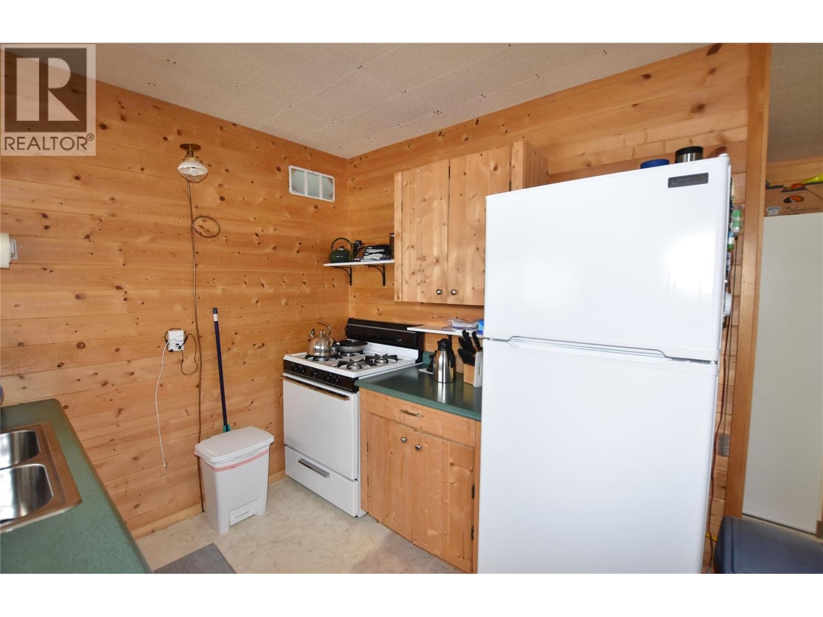 












1 Imtil Road

,
Vernon,







British Columbia
V1H2G7

