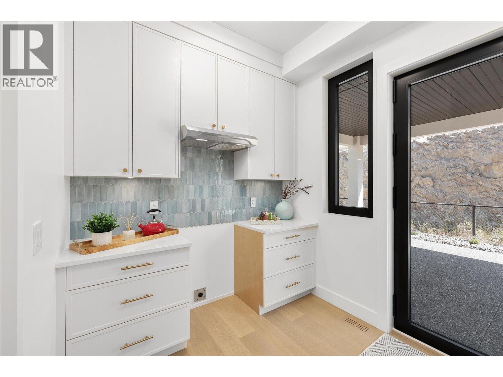 












245 Turnberry Street Lot# 8

,
Kelowna,




British Columbia
V1P0B1

