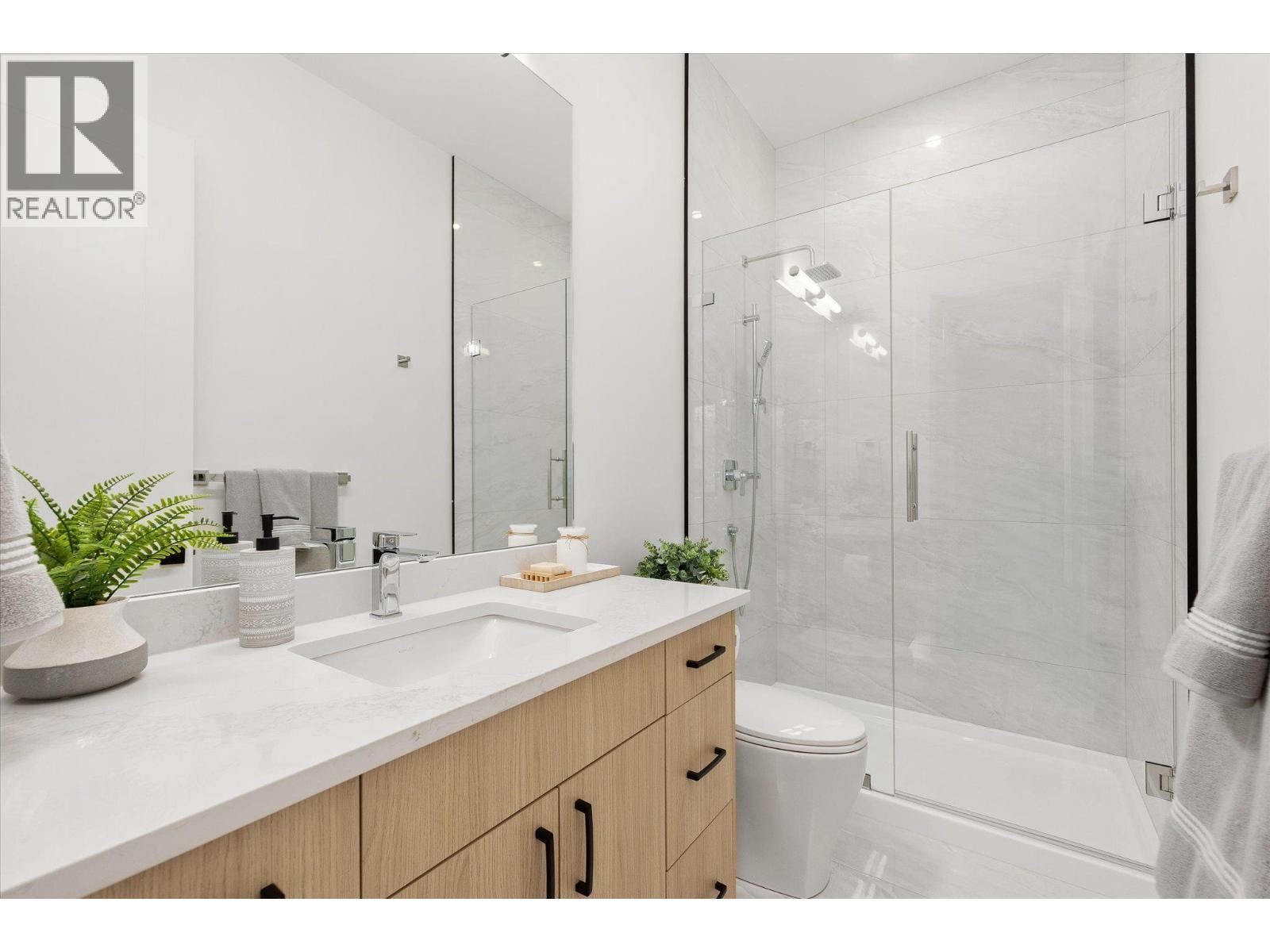












245 Turnberry Street Lot# 8

,
Kelowna,




British Columbia
V1P0B1

