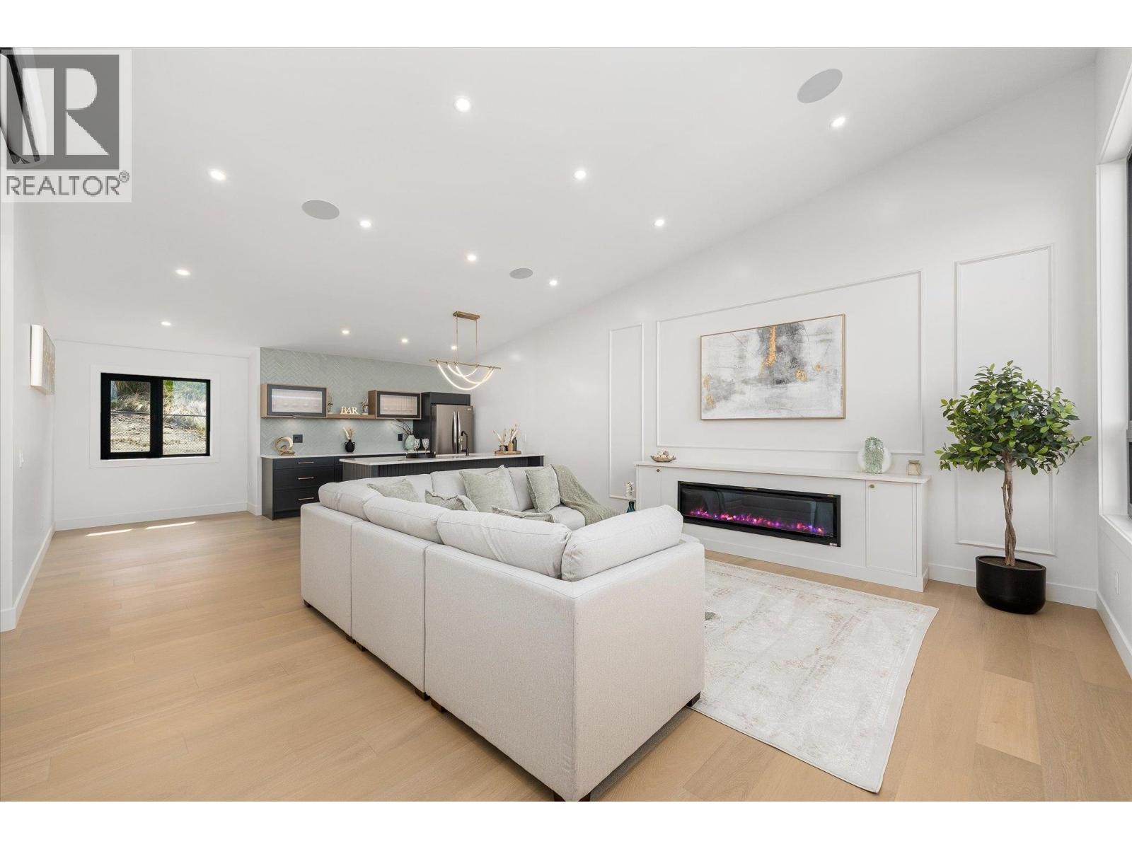 












245 Turnberry Street Lot# 8

,
Kelowna,




British Columbia
V1P0B1

