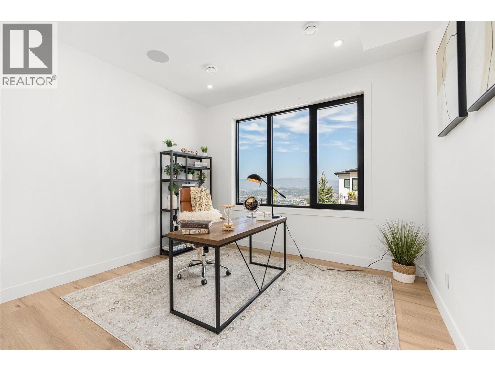 












245 Turnberry Street Lot# 8

,
Kelowna,




British Columbia
V1P0B1


