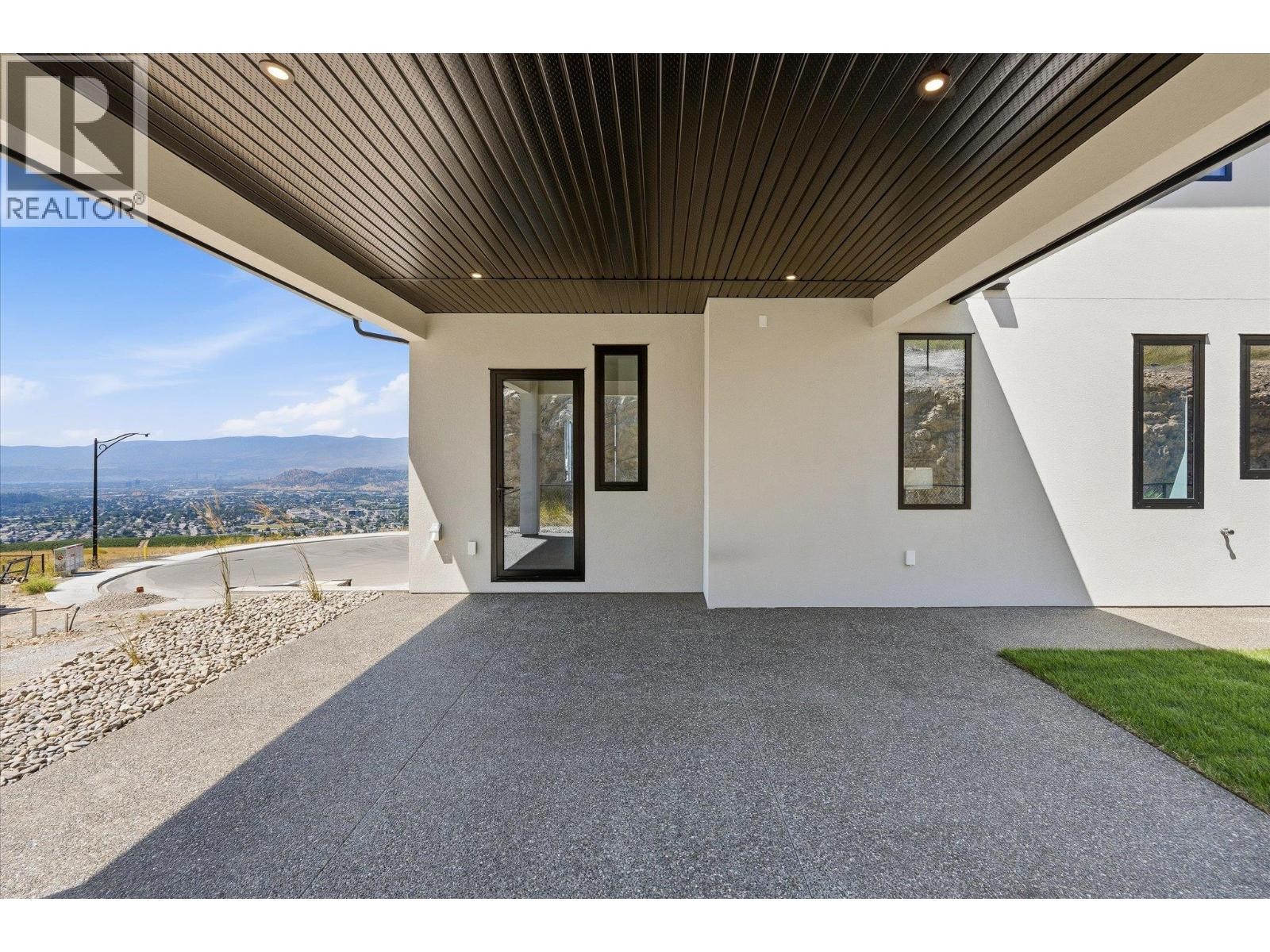 












245 Turnberry Street Lot# 8

,
Kelowna,




British Columbia
V1P0B1

