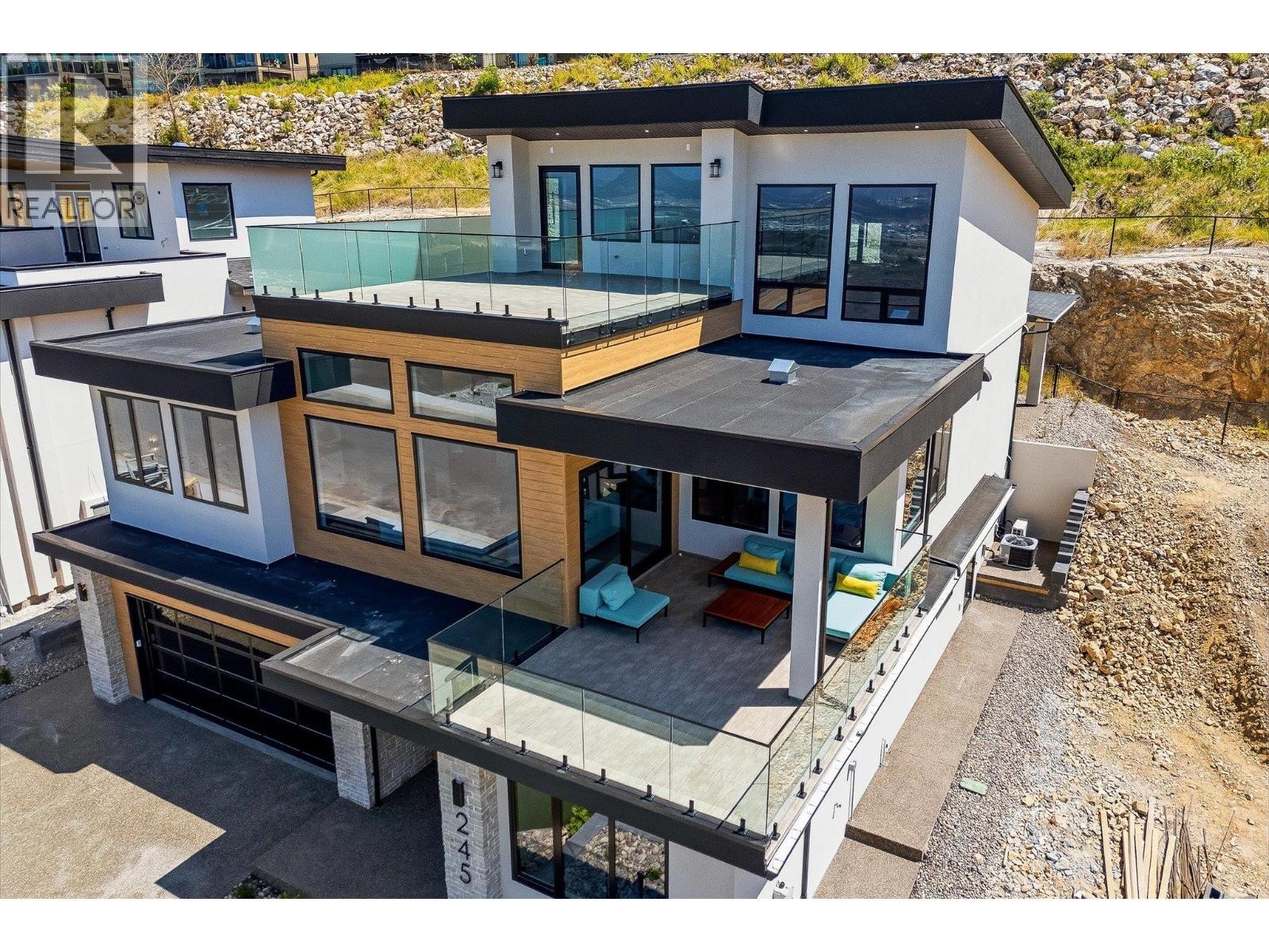 












245 Turnberry Street Lot# 8

,
Kelowna,




British Columbia
V1P0B1

