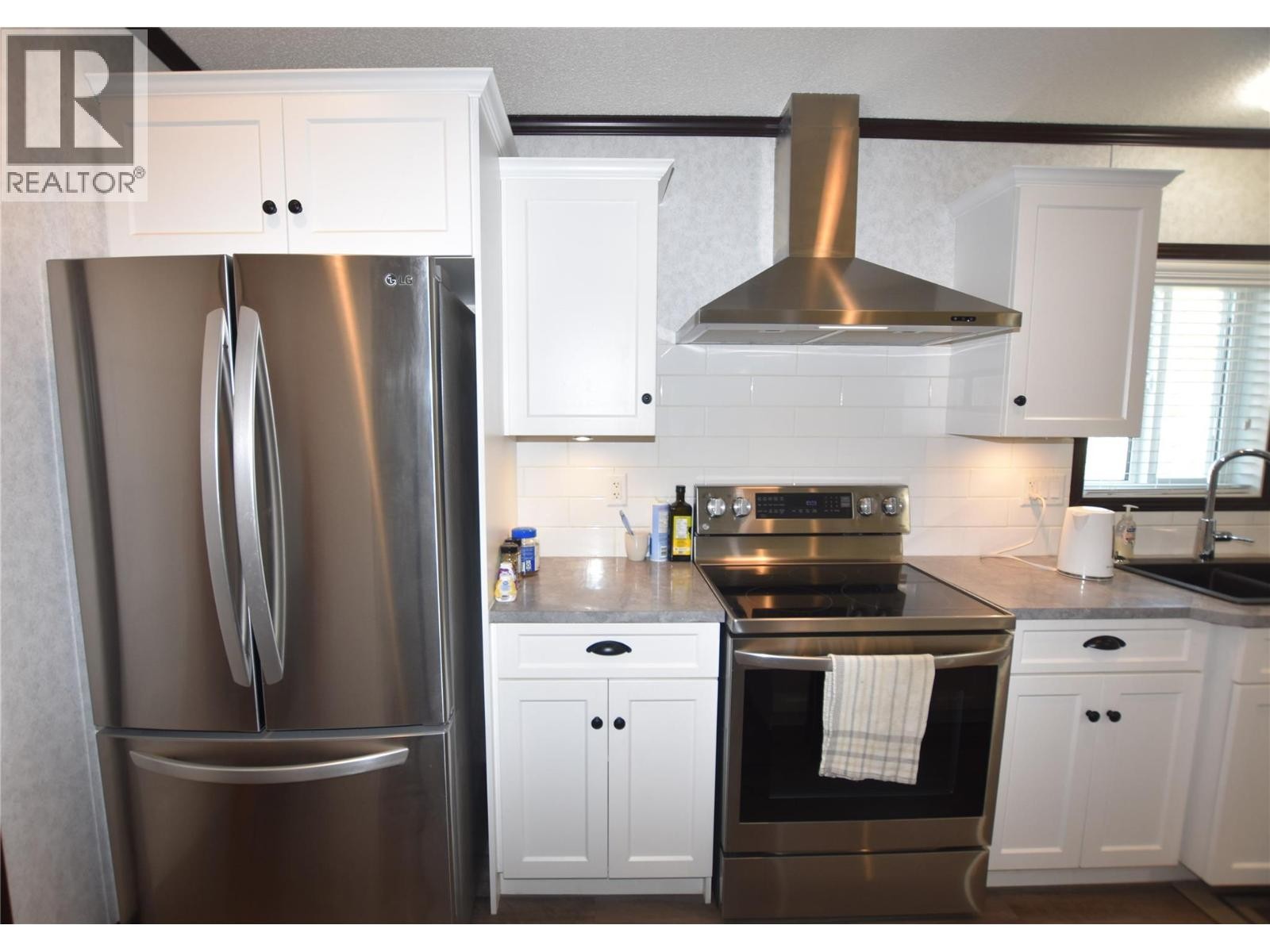 












67 Antoine Road Unit# 116

,
Vernon,







British Columbia
V1H2A3

