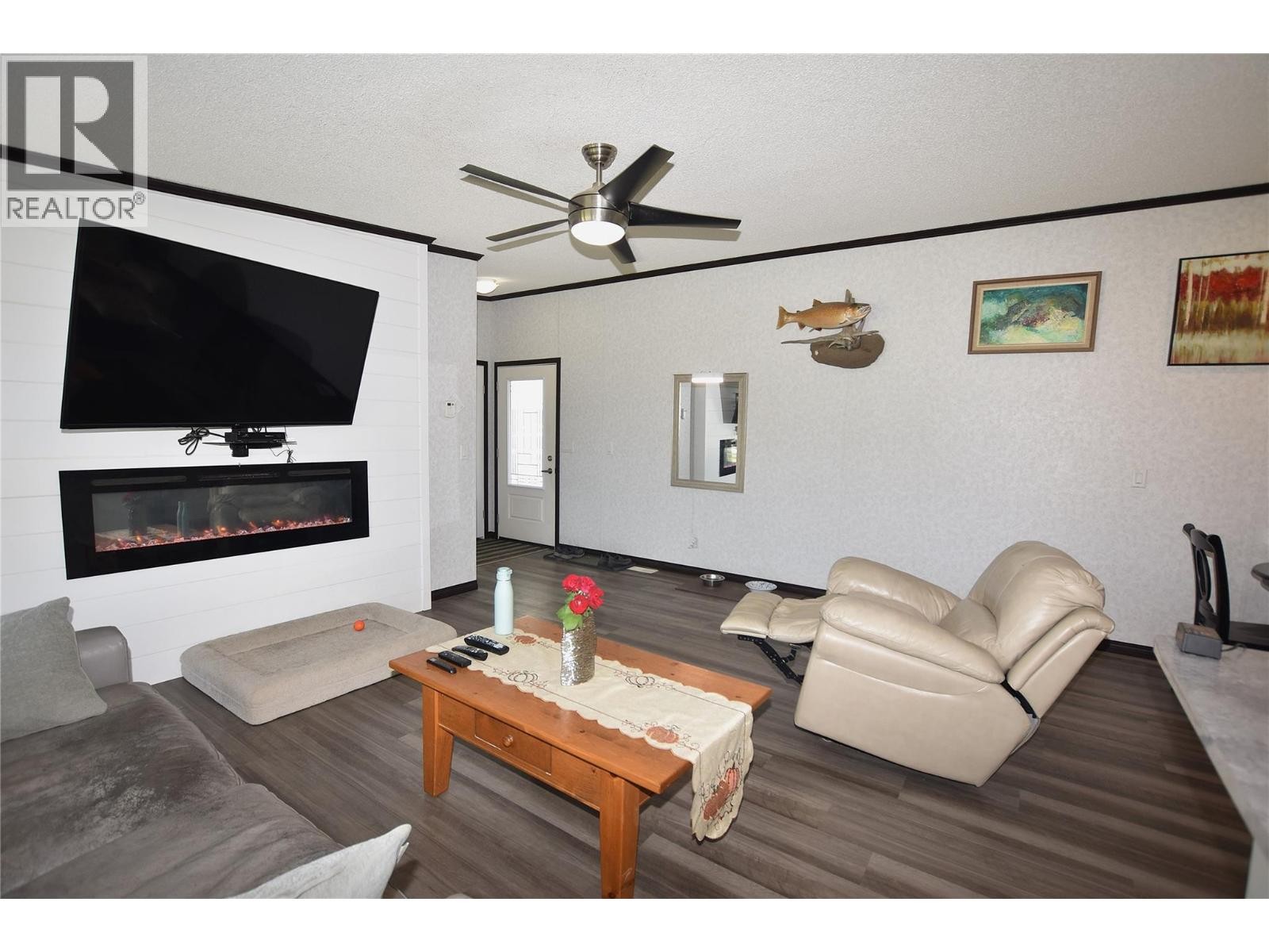












67 Antoine Road Unit# 116

,
Vernon,







British Columbia
V1H2A3

