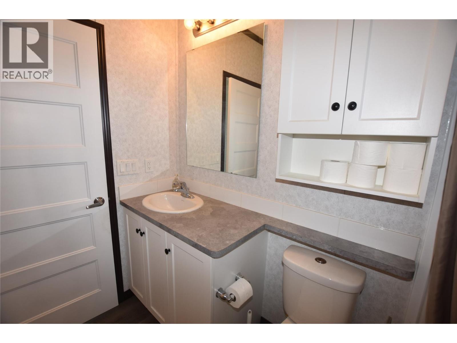 












67 Antoine Road Unit# 116

,
Vernon,







British Columbia
V1H2A3

