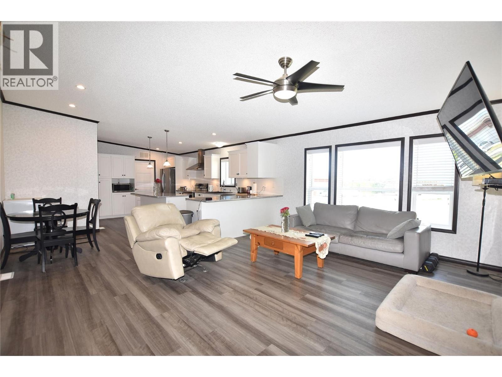 












67 Antoine Road Unit# 116

,
Vernon,







British Columbia
V1H2A3


