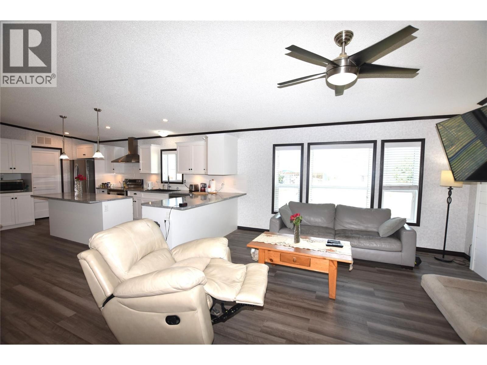 












67 Antoine Road Unit# 116

,
Vernon,







British Columbia
V1H2A3

