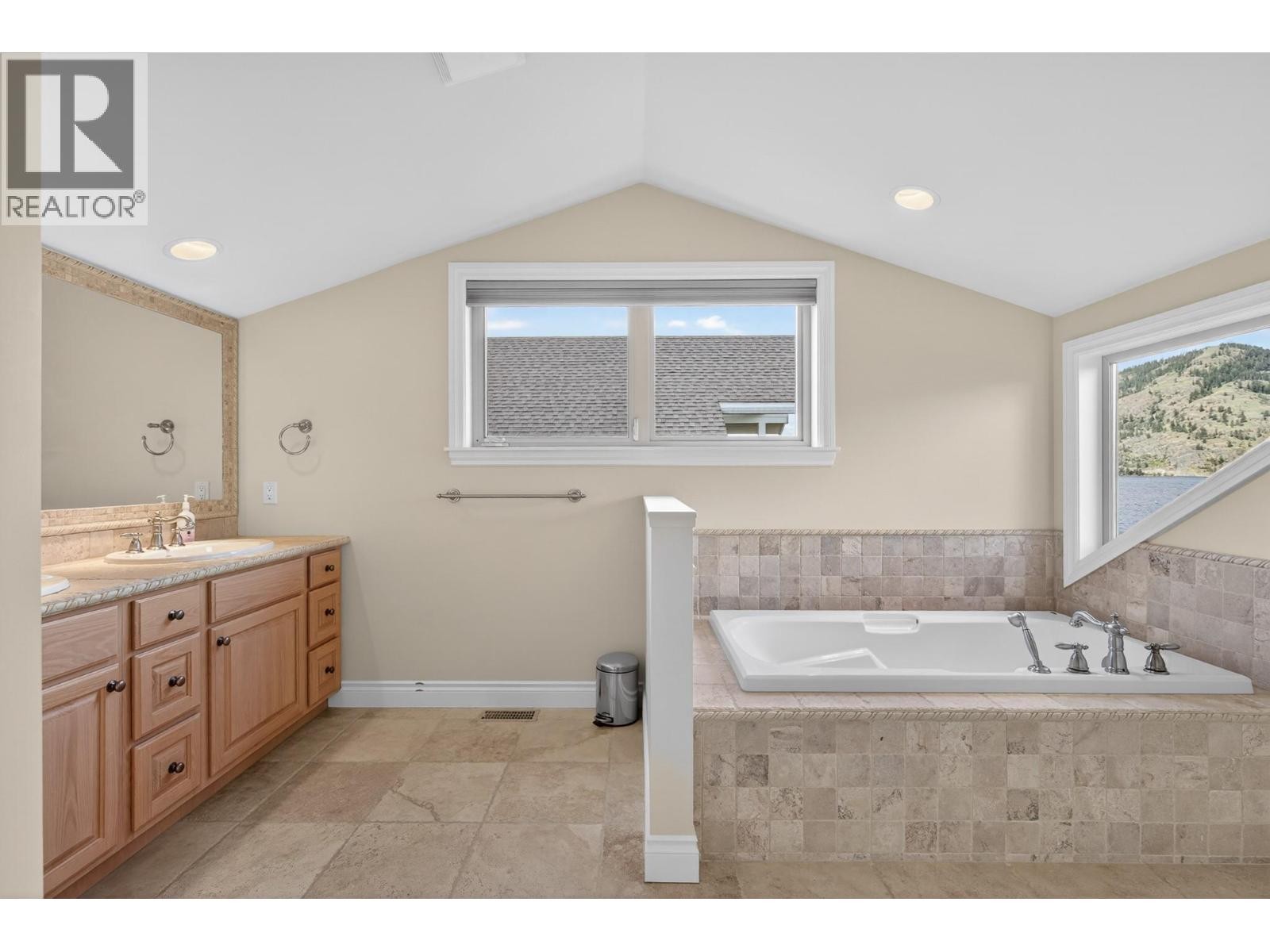 












7769 Okanagan Landing Road Unit# 7

,
Vernon,




British Columbia
V1H1V9

