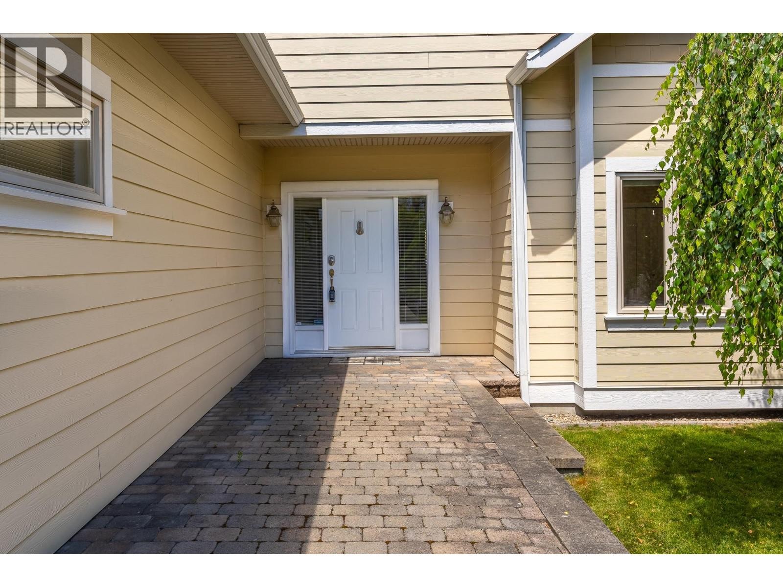 












7769 Okanagan Landing Road Unit# 7

,
Vernon,




British Columbia
V1H1V9

