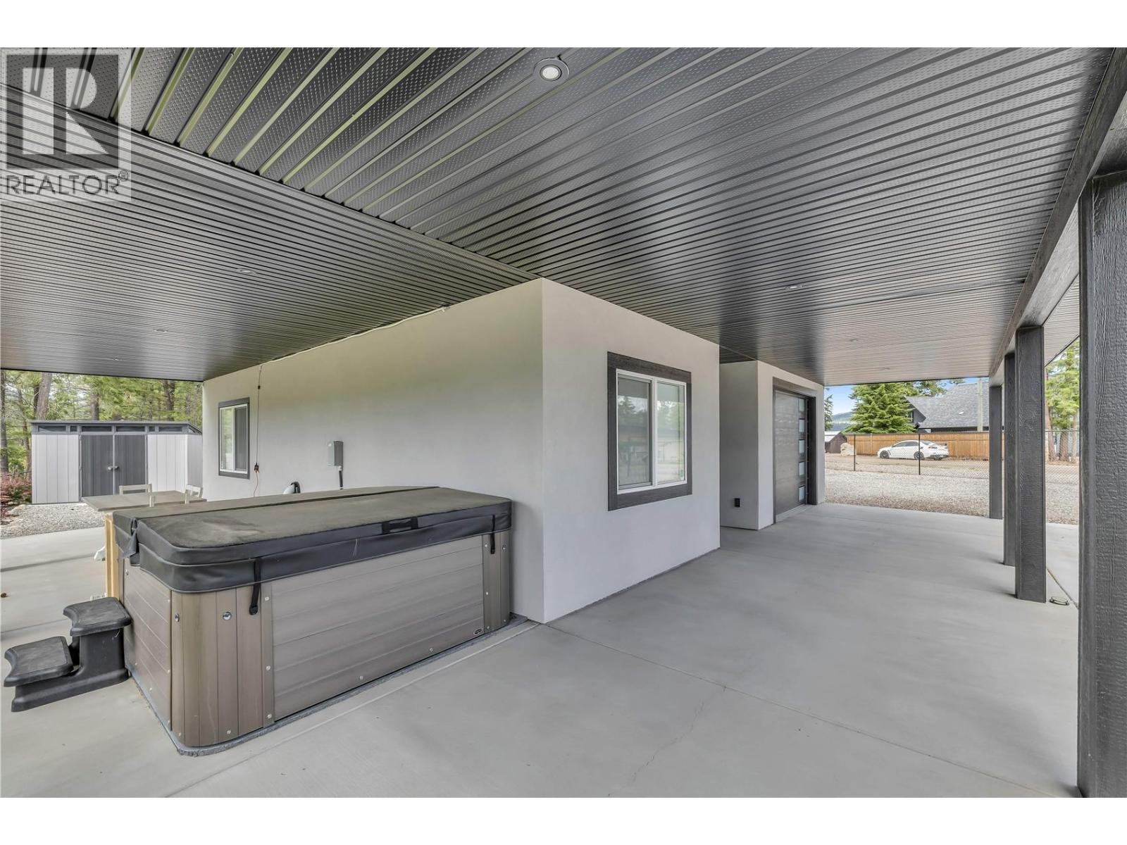 












7210 Dunwaters Road

,
Kelowna,




British Columbia
V1Z3W5

