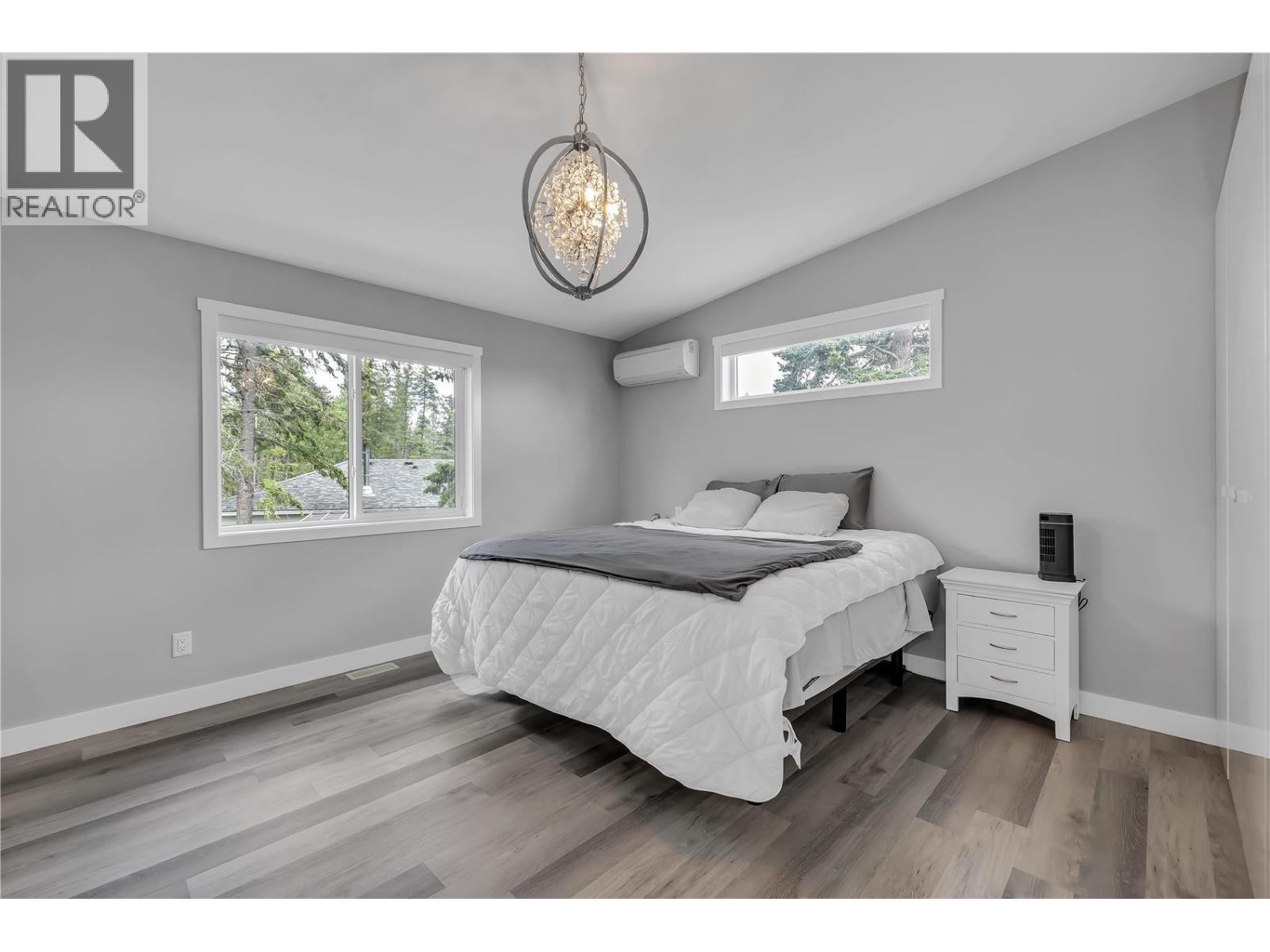 












7210 Dunwaters Road

,
Kelowna,




British Columbia
V1Z3W5

