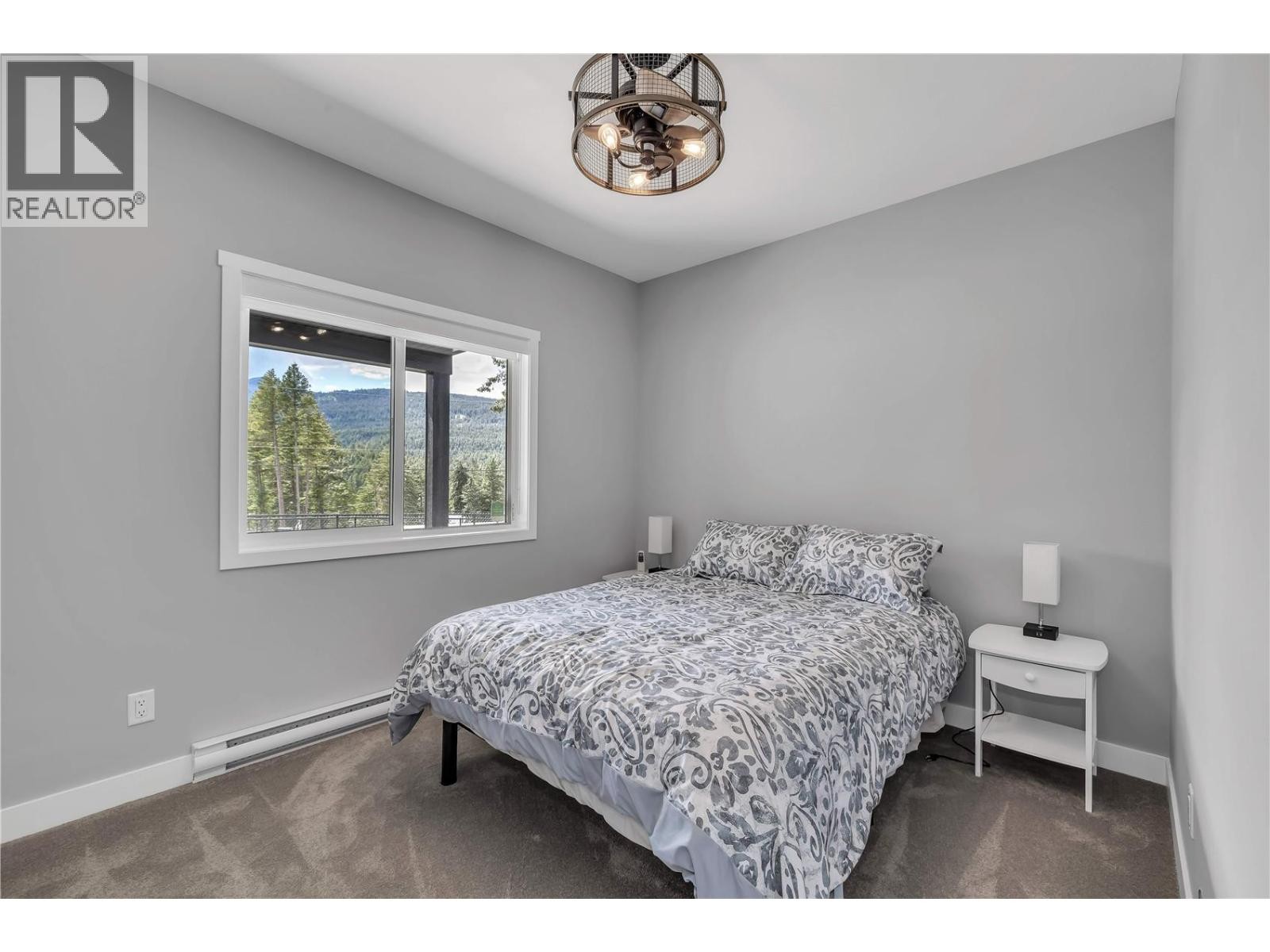












7210 Dunwaters Road

,
Kelowna,




British Columbia
V1Z3W5

