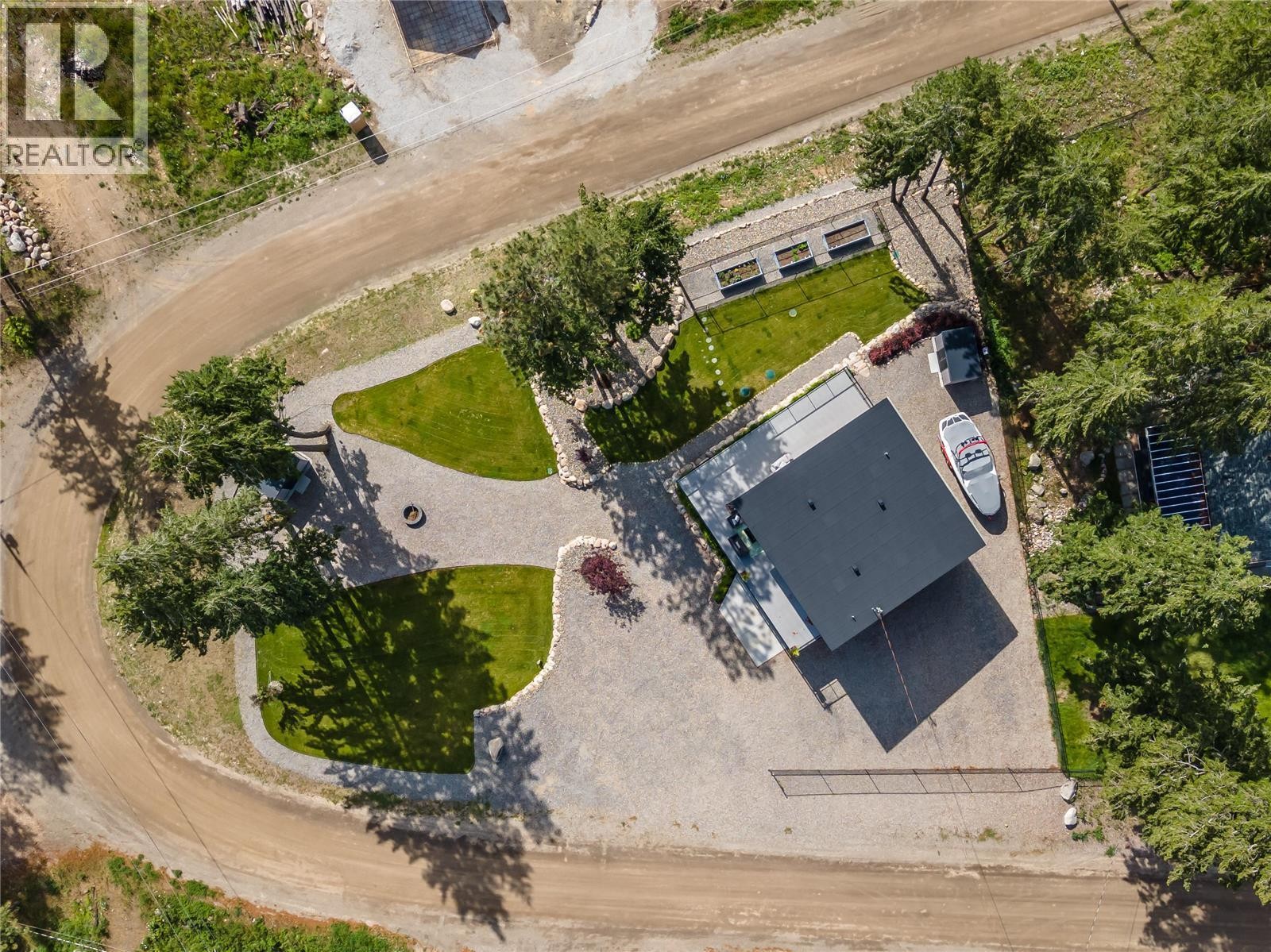 












7210 Dunwaters Road

,
Kelowna,




British Columbia
V1Z3W5

