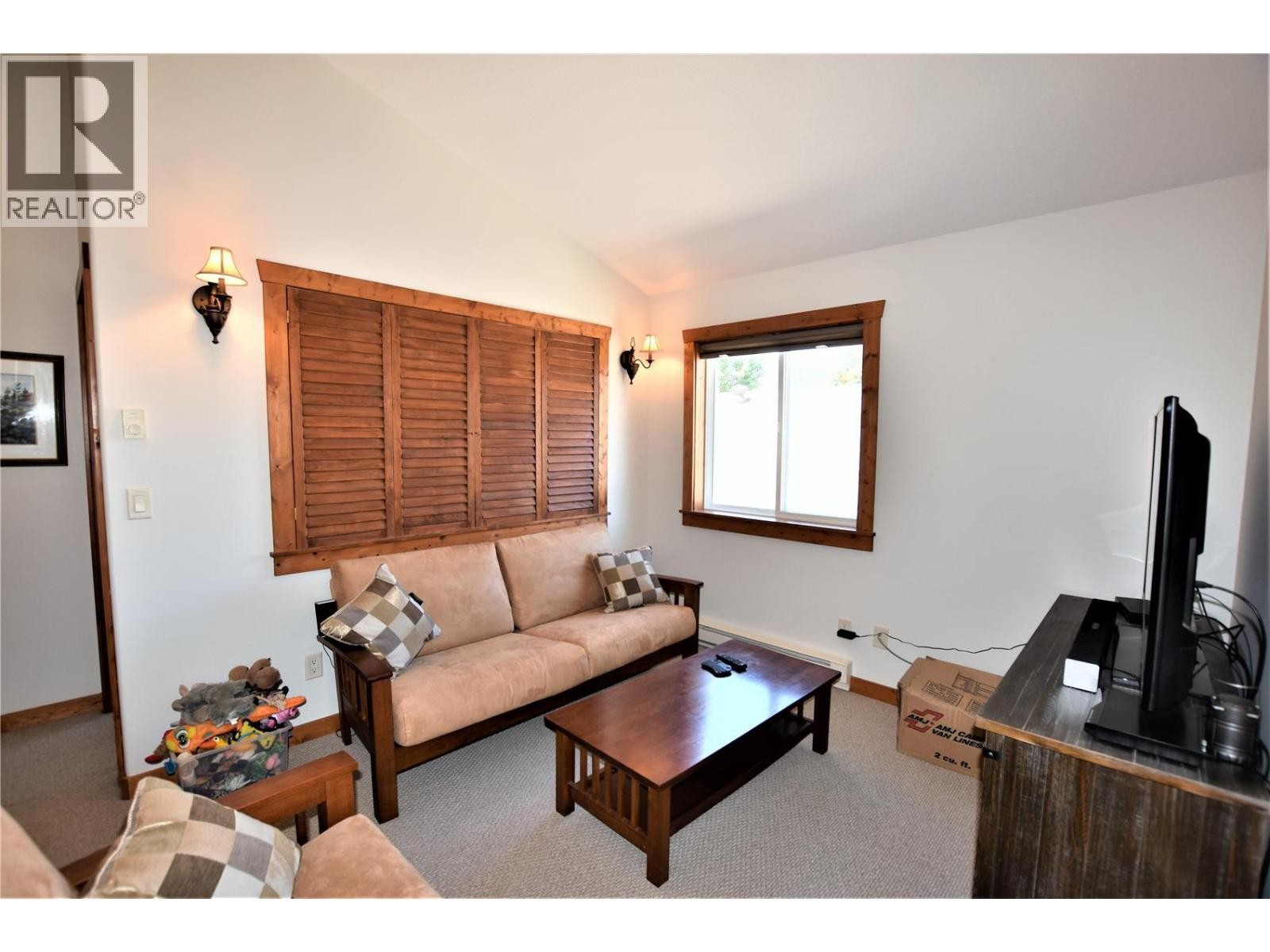 












121 Deer Street

,
Vernon,




British Columbia
V1H2A1

