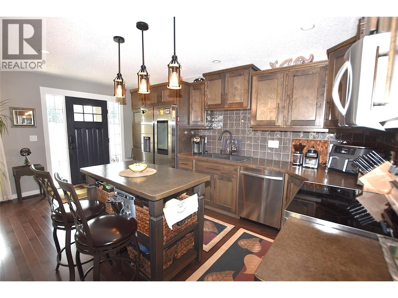 












535 Loon Avenue

,
Vernon,




British Columbia
V1H2A1

