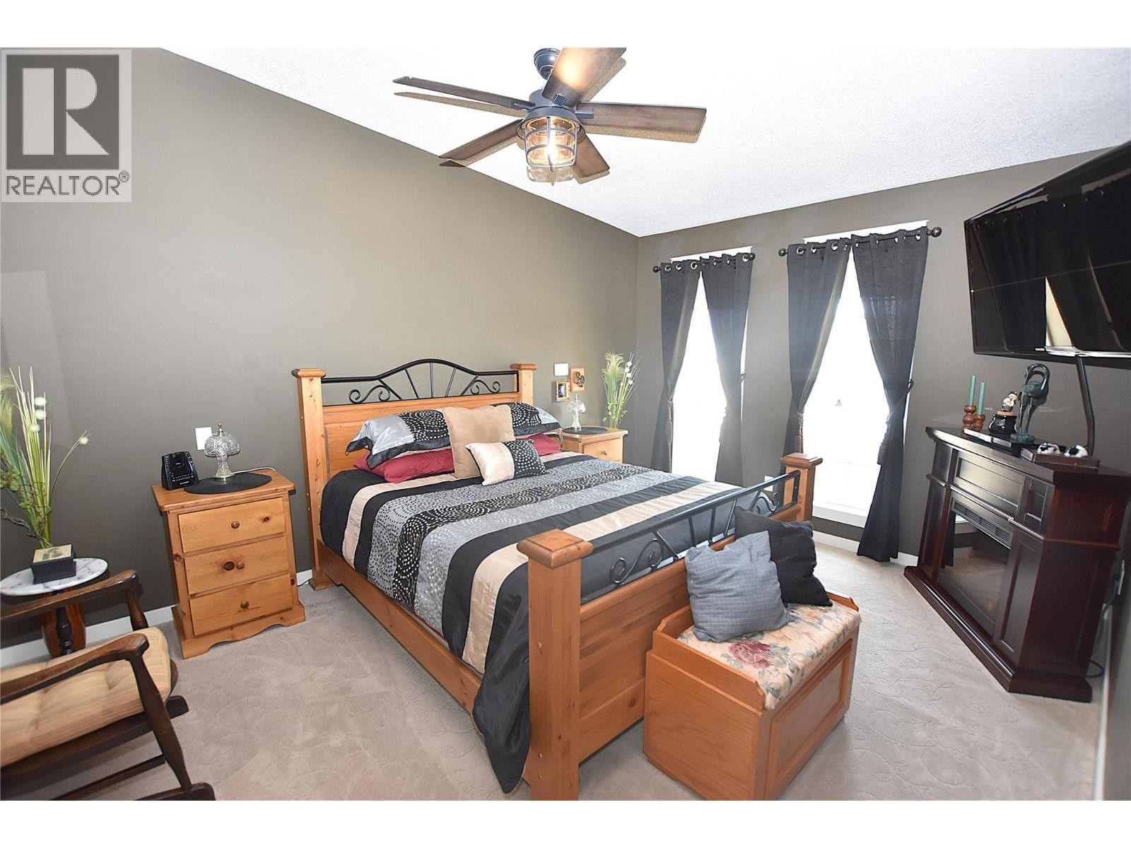 












535 Loon Avenue

,
Vernon,




British Columbia
V1H2A1

