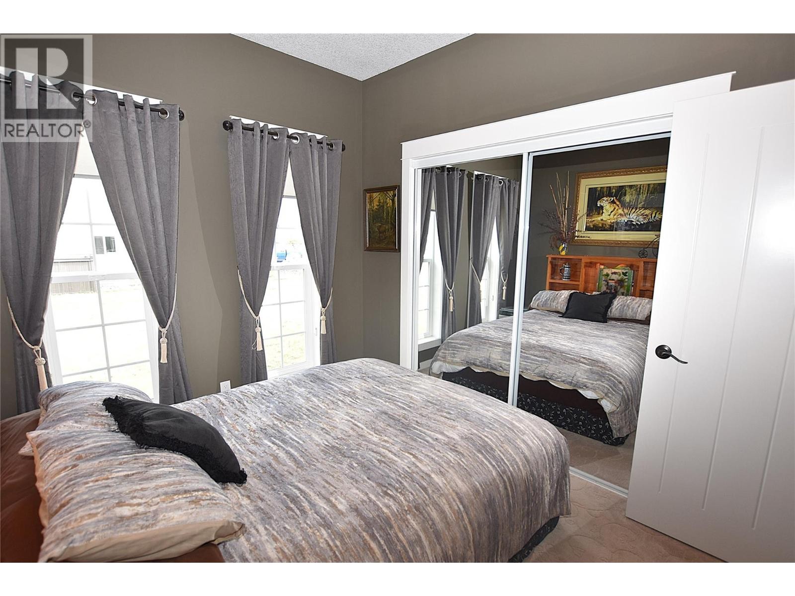 












535 Loon Avenue

,
Vernon,




British Columbia
V1H2A1


