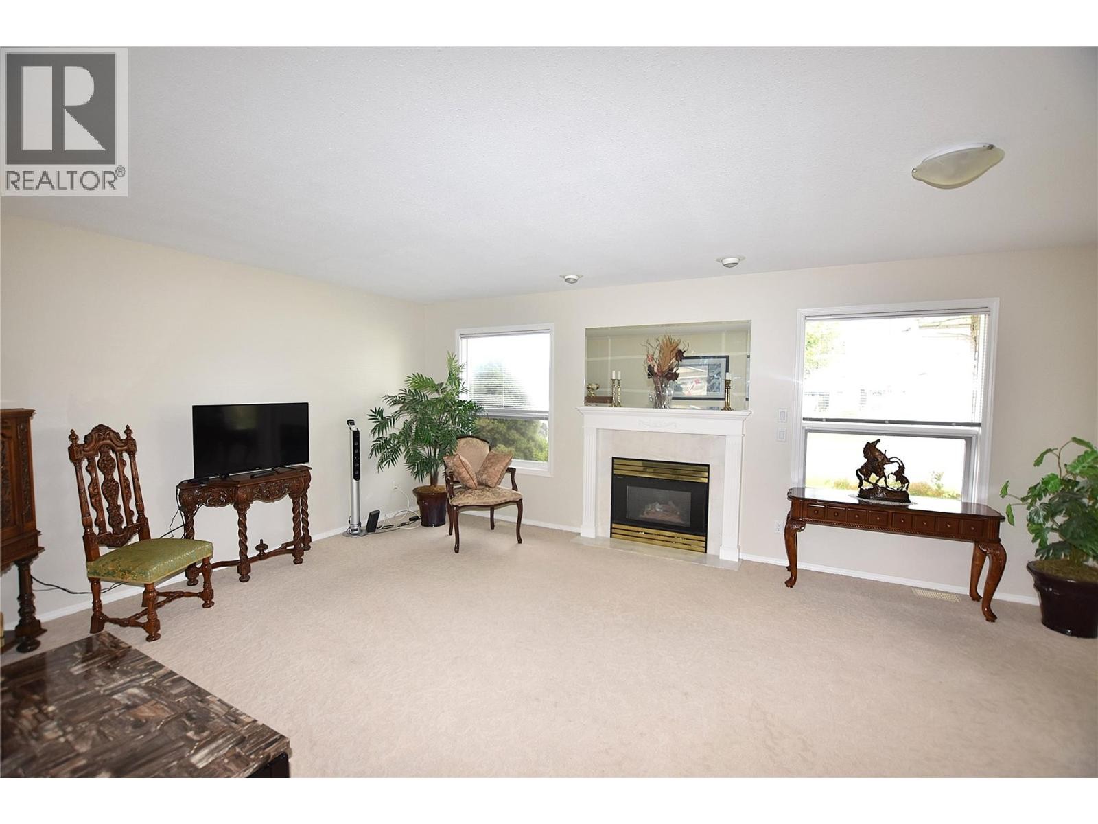 












415 4 Street

,
Vernon,




British Columbia
V1H1Z1

