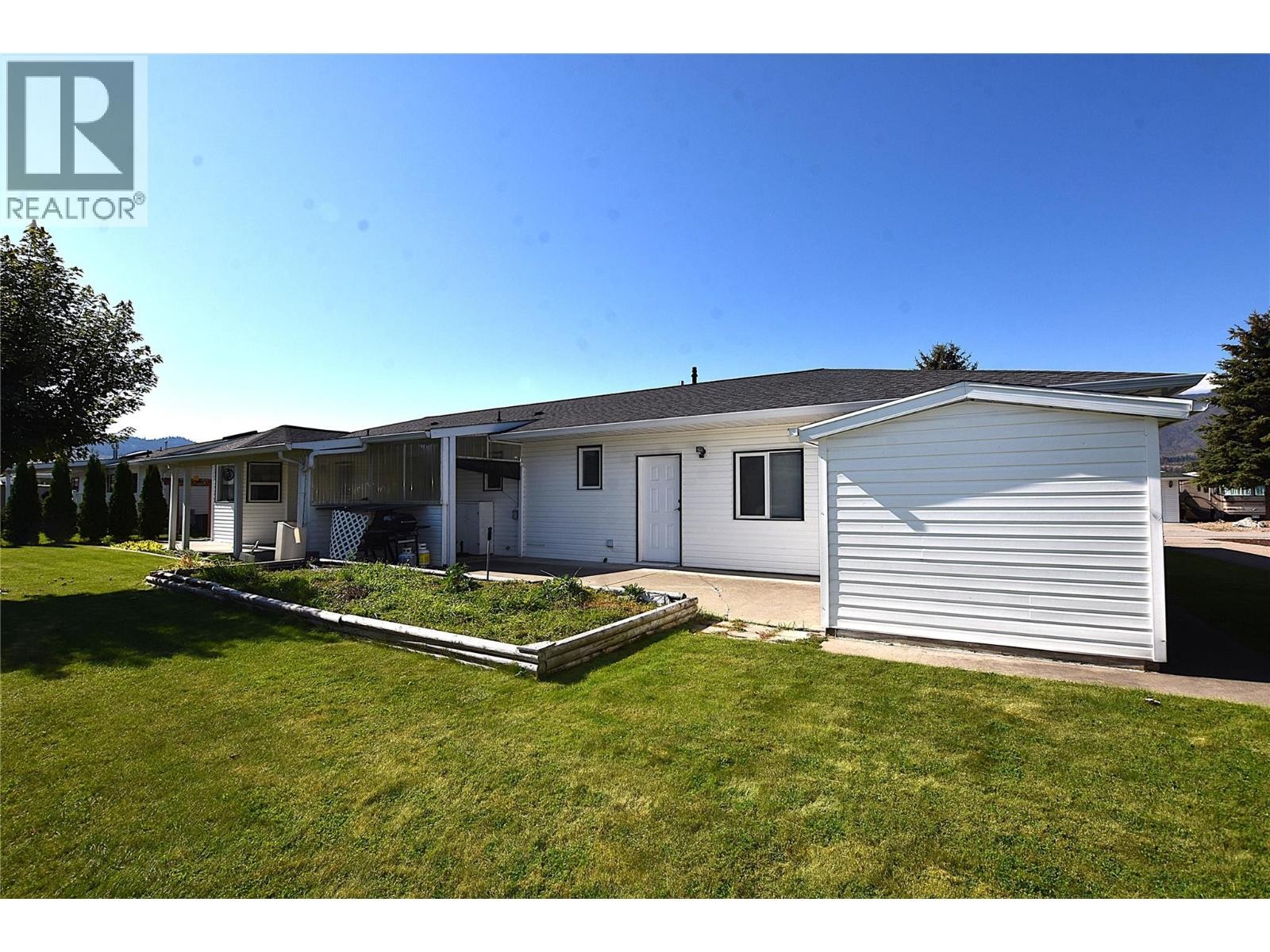 












415 4 Street

,
Vernon,




British Columbia
V1H1Z1

