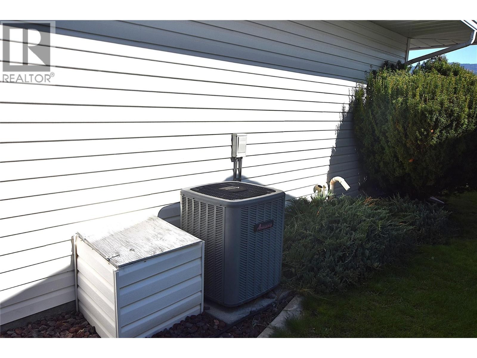 












415 4 Street

,
Vernon,




British Columbia
V1H1Z1

