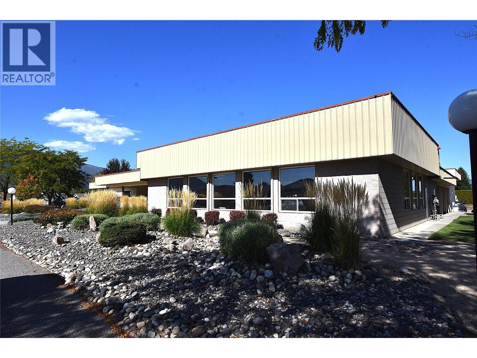 












415 4 Street

,
Vernon,




British Columbia
V1H1Z1

