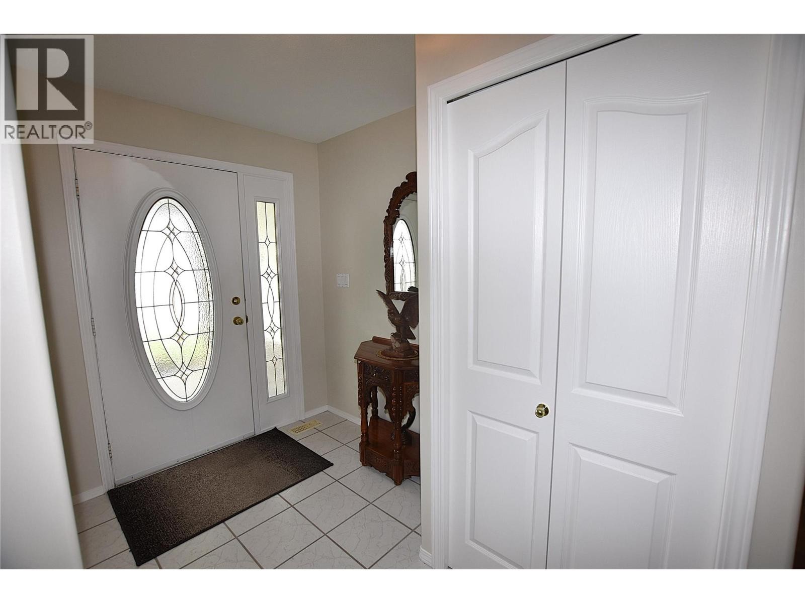 












415 4 Street

,
Vernon,




British Columbia
V1H1Z1


