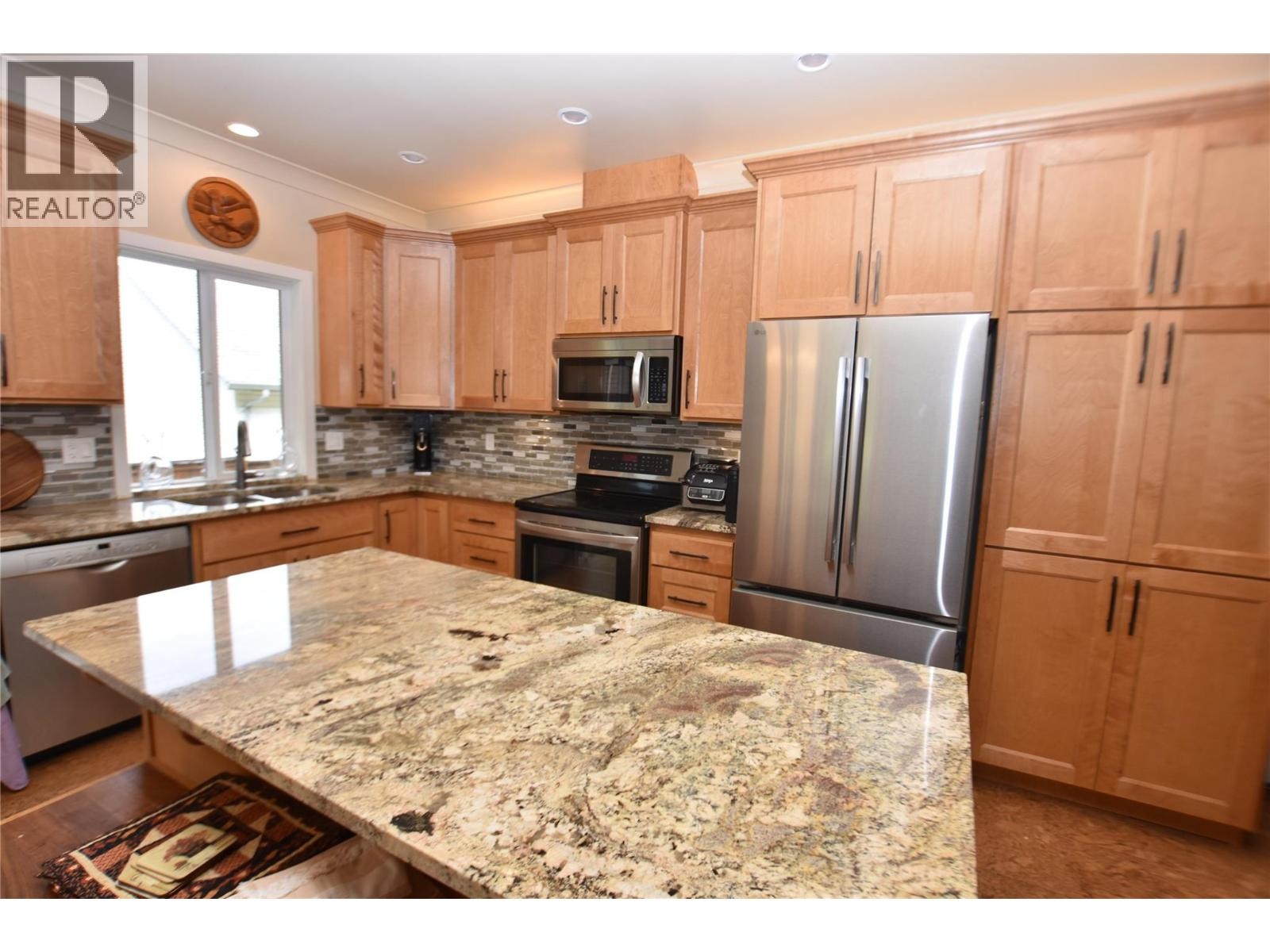 












430 Hummingbird Avenue

,
Vernon,




British Columbia
V1H2A1

