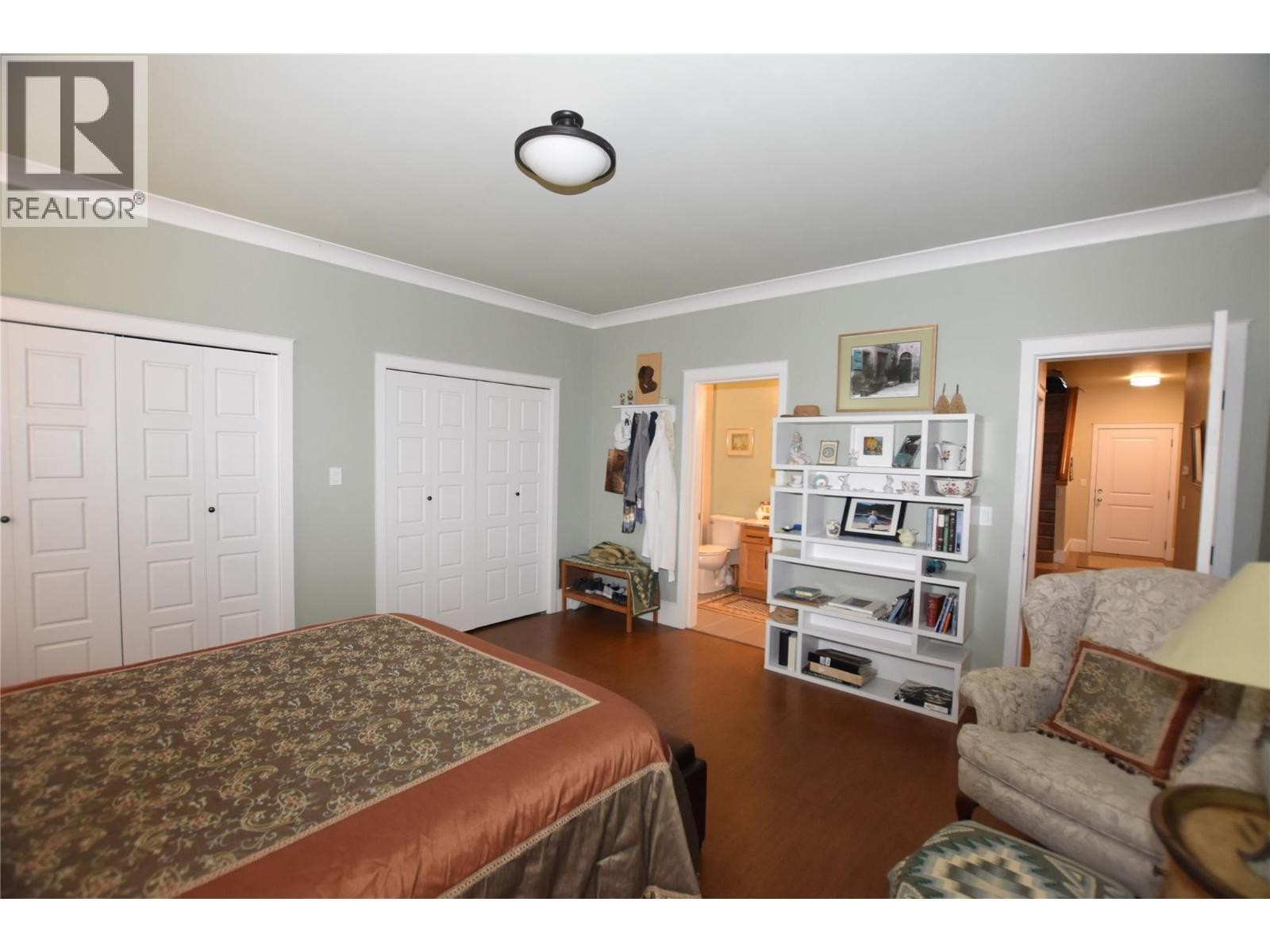 












430 Hummingbird Avenue

,
Vernon,




British Columbia
V1H2A1

