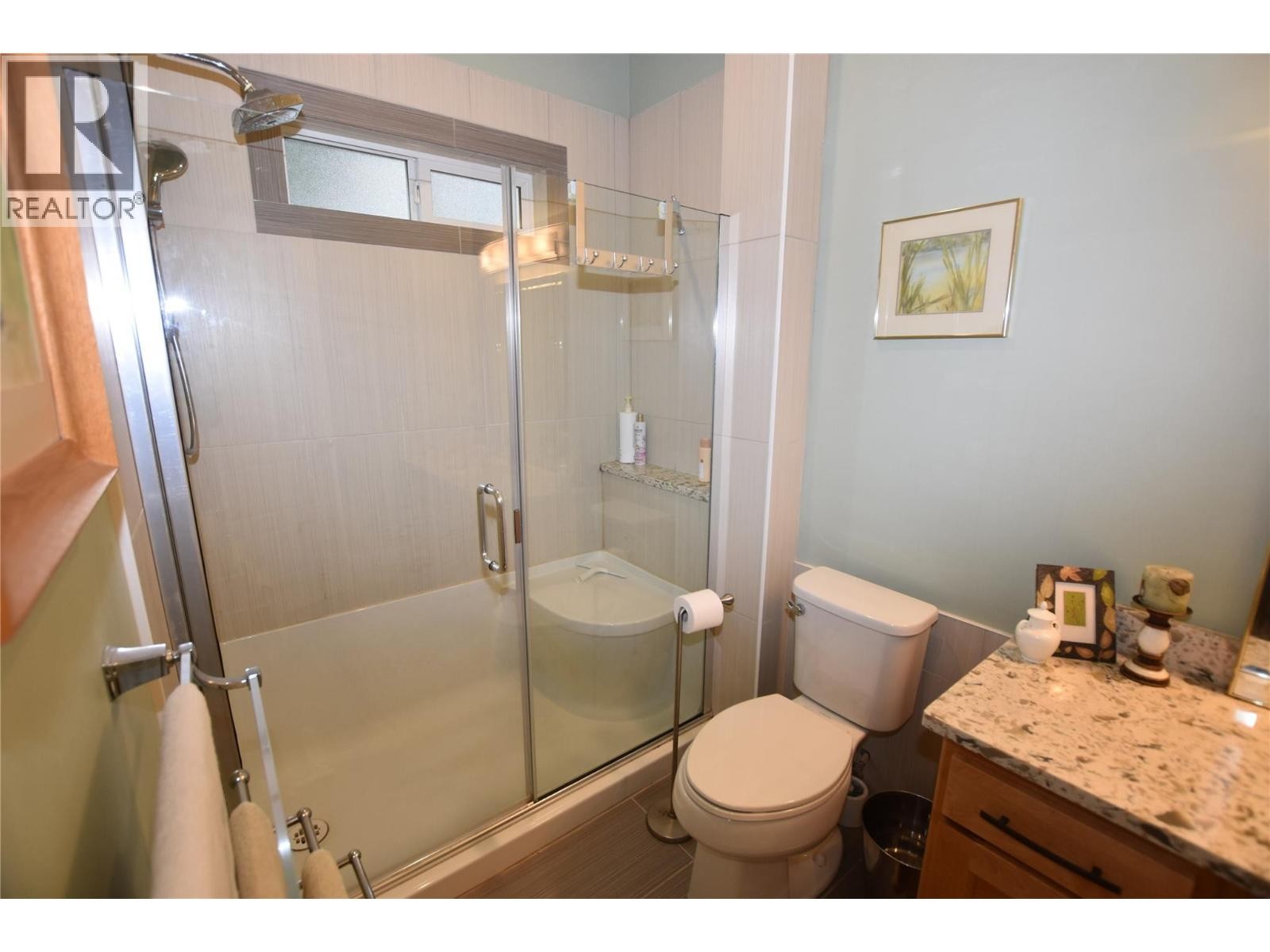 












430 Hummingbird Avenue

,
Vernon,




British Columbia
V1H2A1

