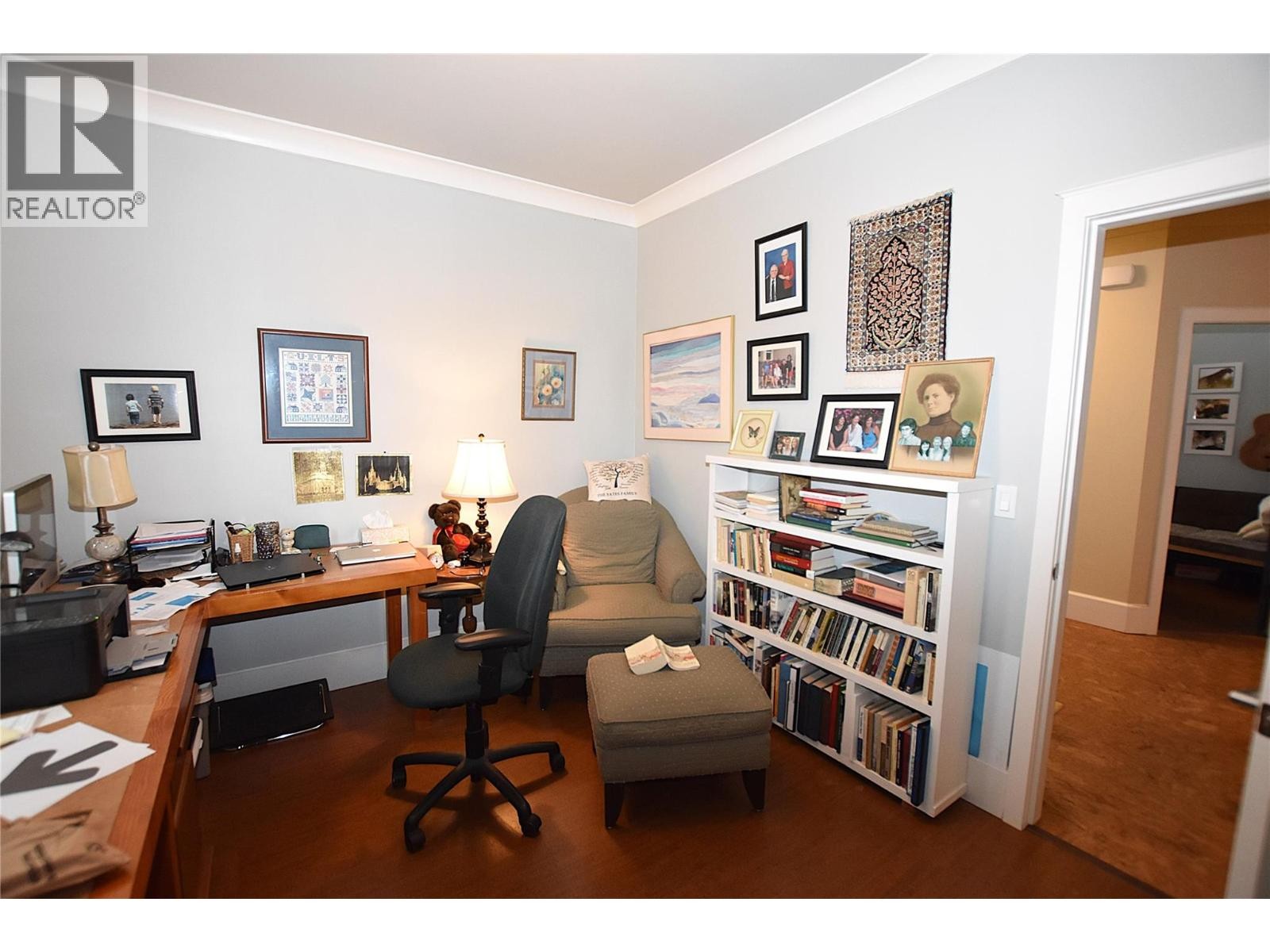 












430 Hummingbird Avenue

,
Vernon,




British Columbia
V1H2A1

