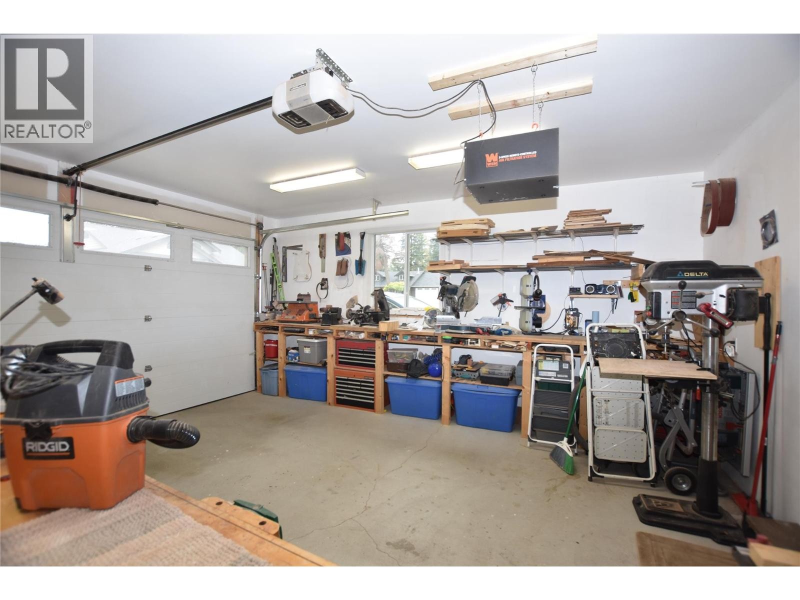 












430 Hummingbird Avenue

,
Vernon,




British Columbia
V1H2A1

