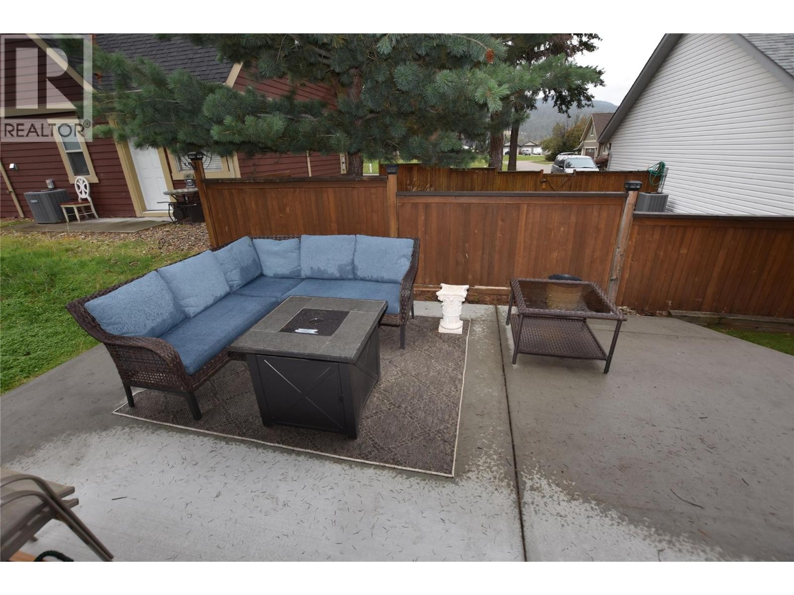 












430 Hummingbird Avenue

,
Vernon,




British Columbia
V1H2A1

