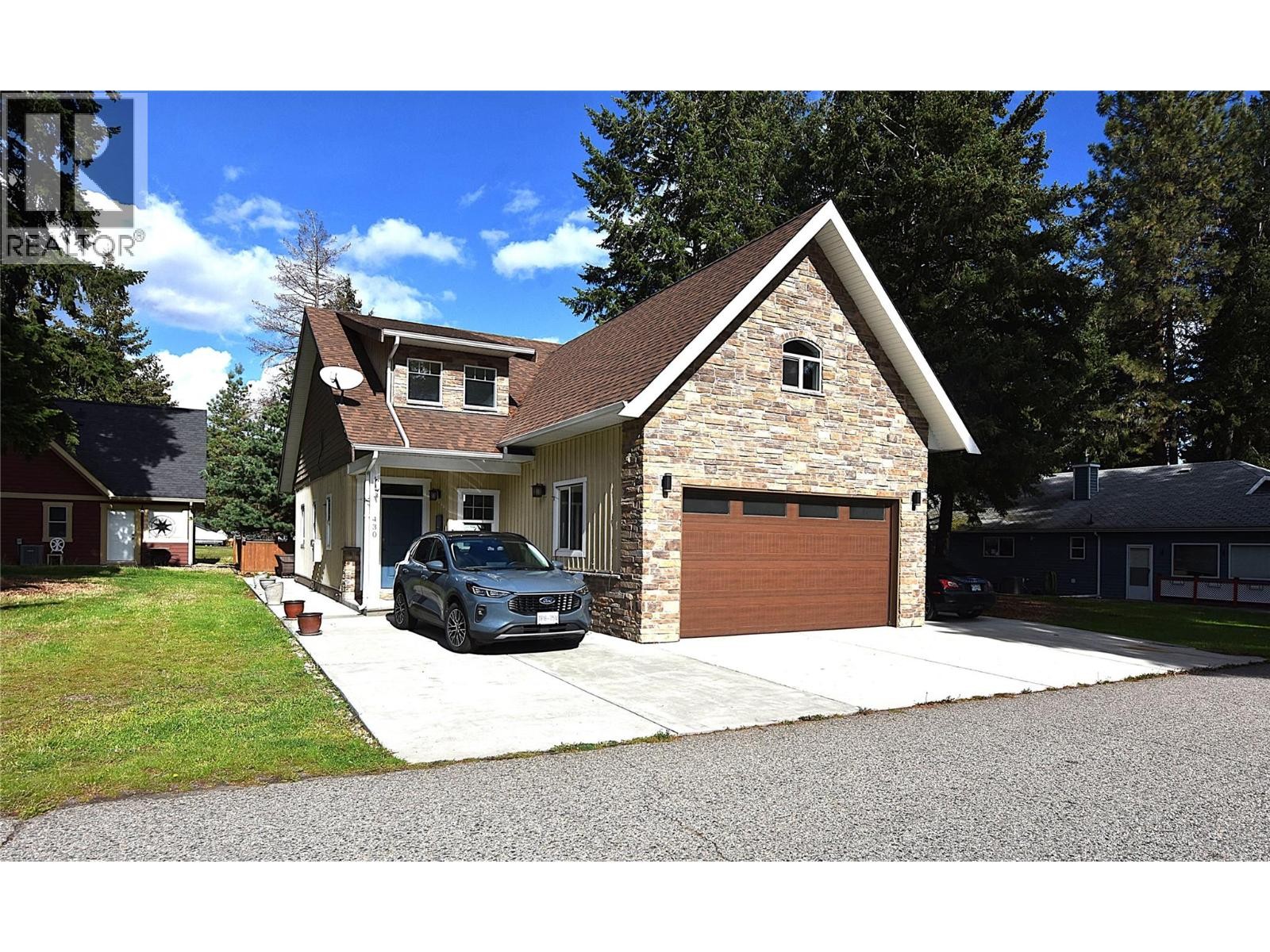 












430 Hummingbird Avenue

,
Vernon,




British Columbia
V1H2A1

