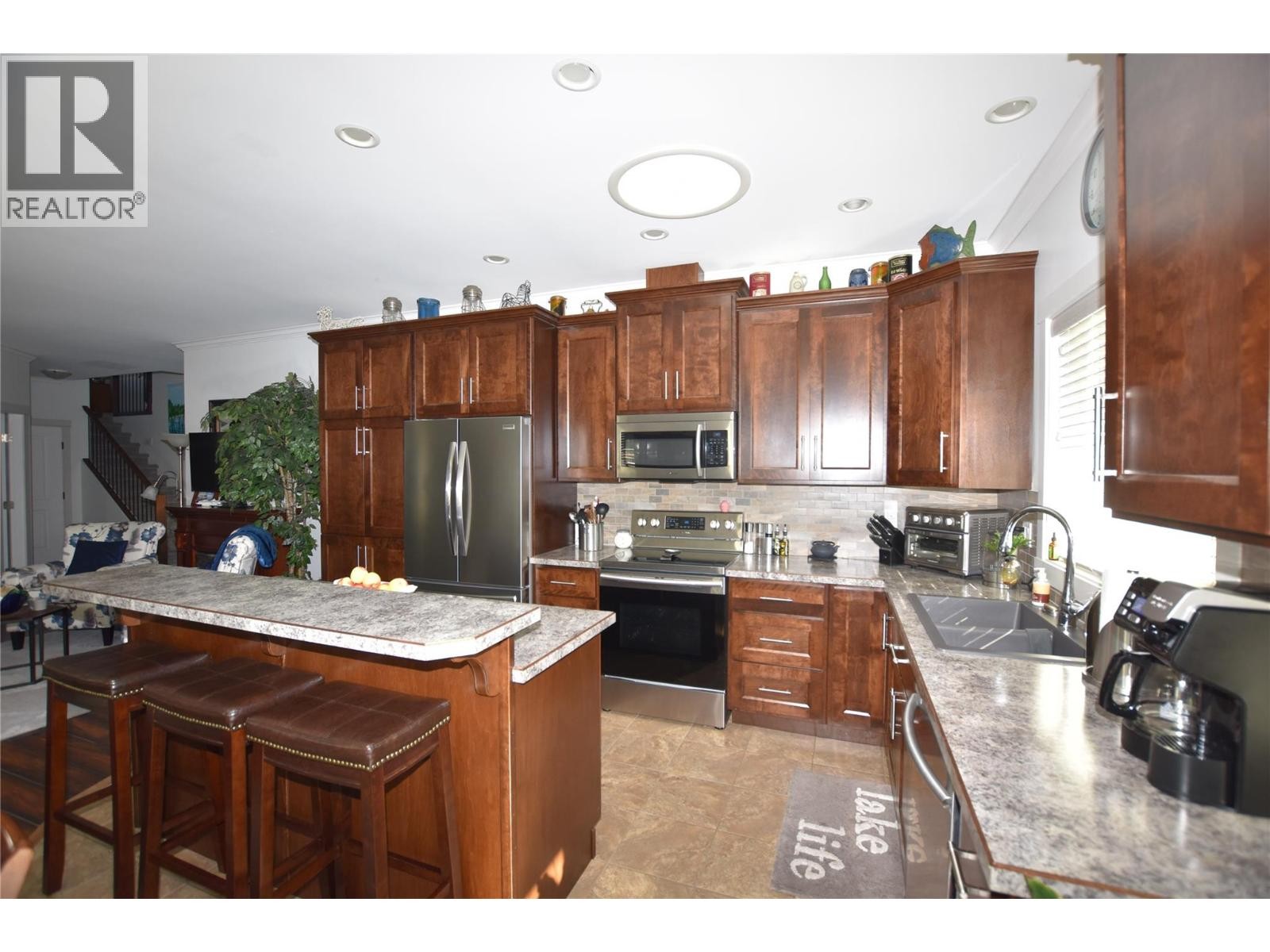 












259 Grouse Avenue

,
Vernon,




British Columbia
V1H2A1


