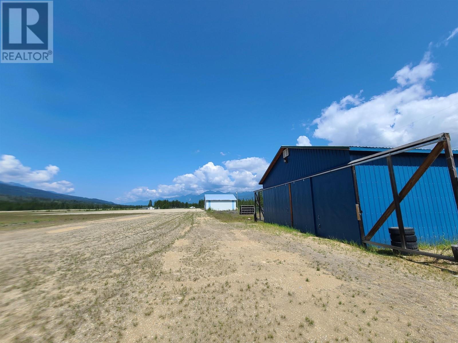 












2 5700 CROOKED CREEK ROAD

,
Valemount,




British Columbia
V0E2Z0

